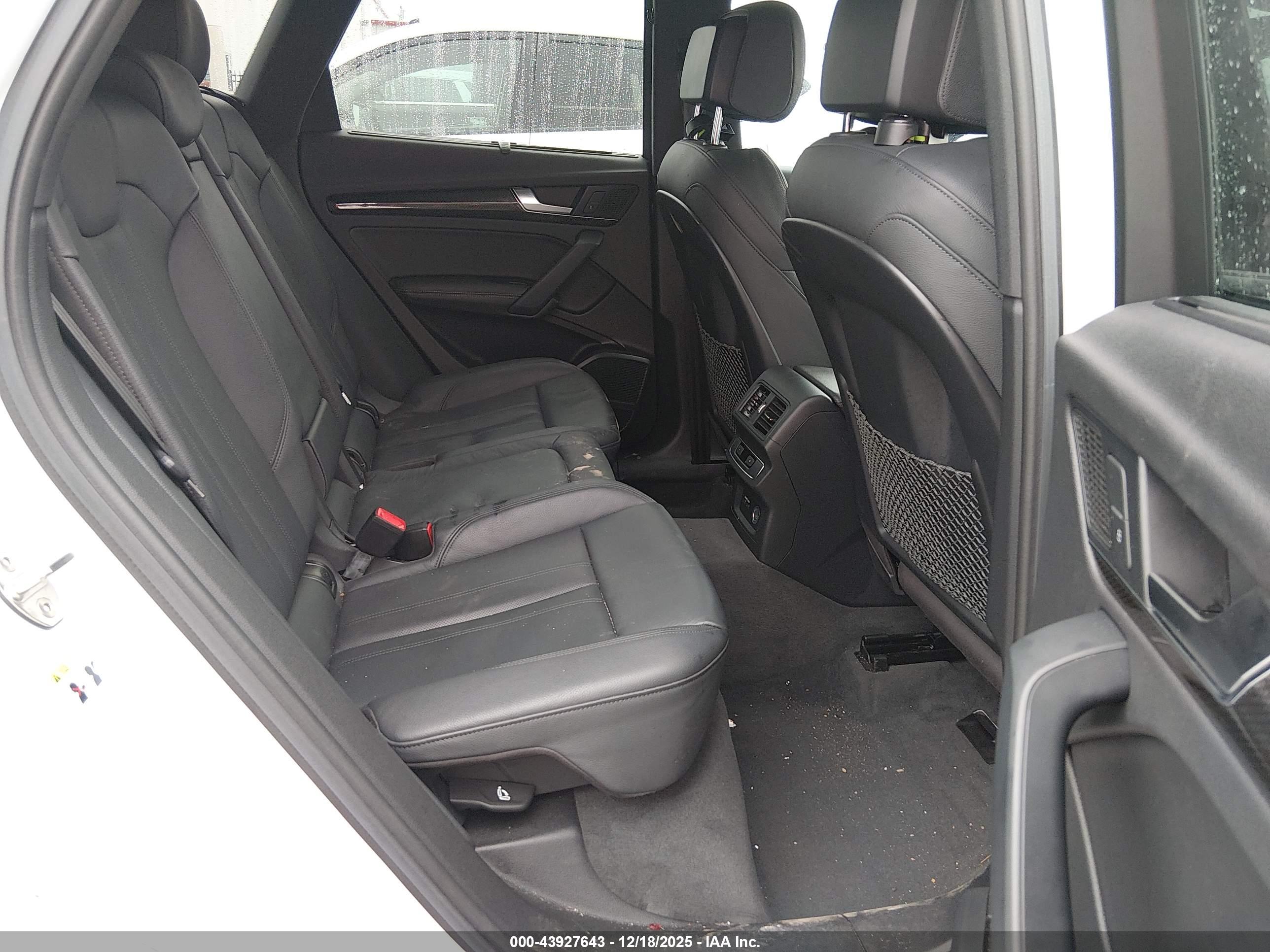 AUDI SQ5 image 8