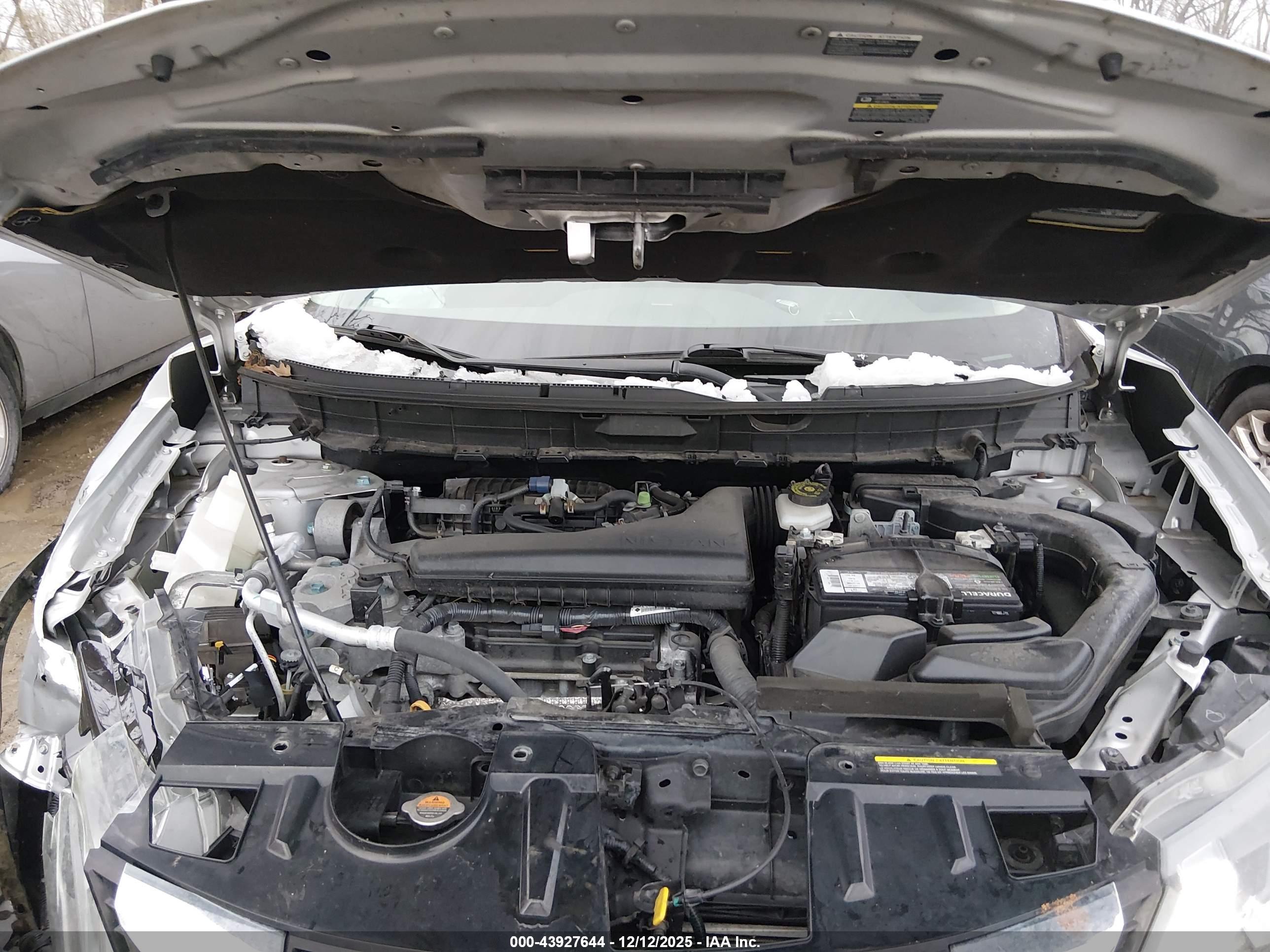 NISSAN ROGUE image 10