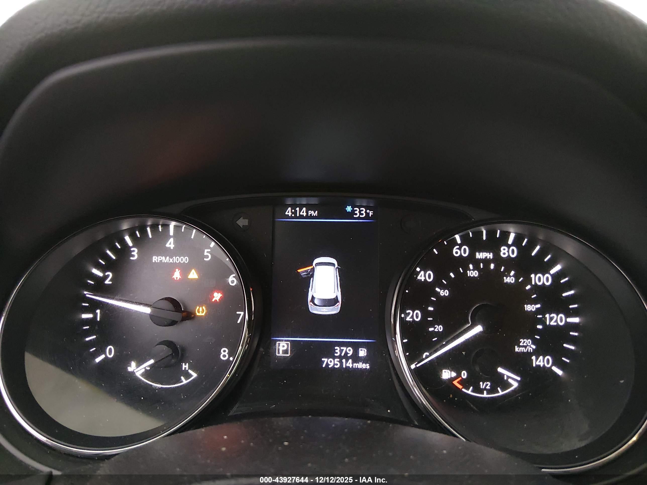 NISSAN ROGUE image 7