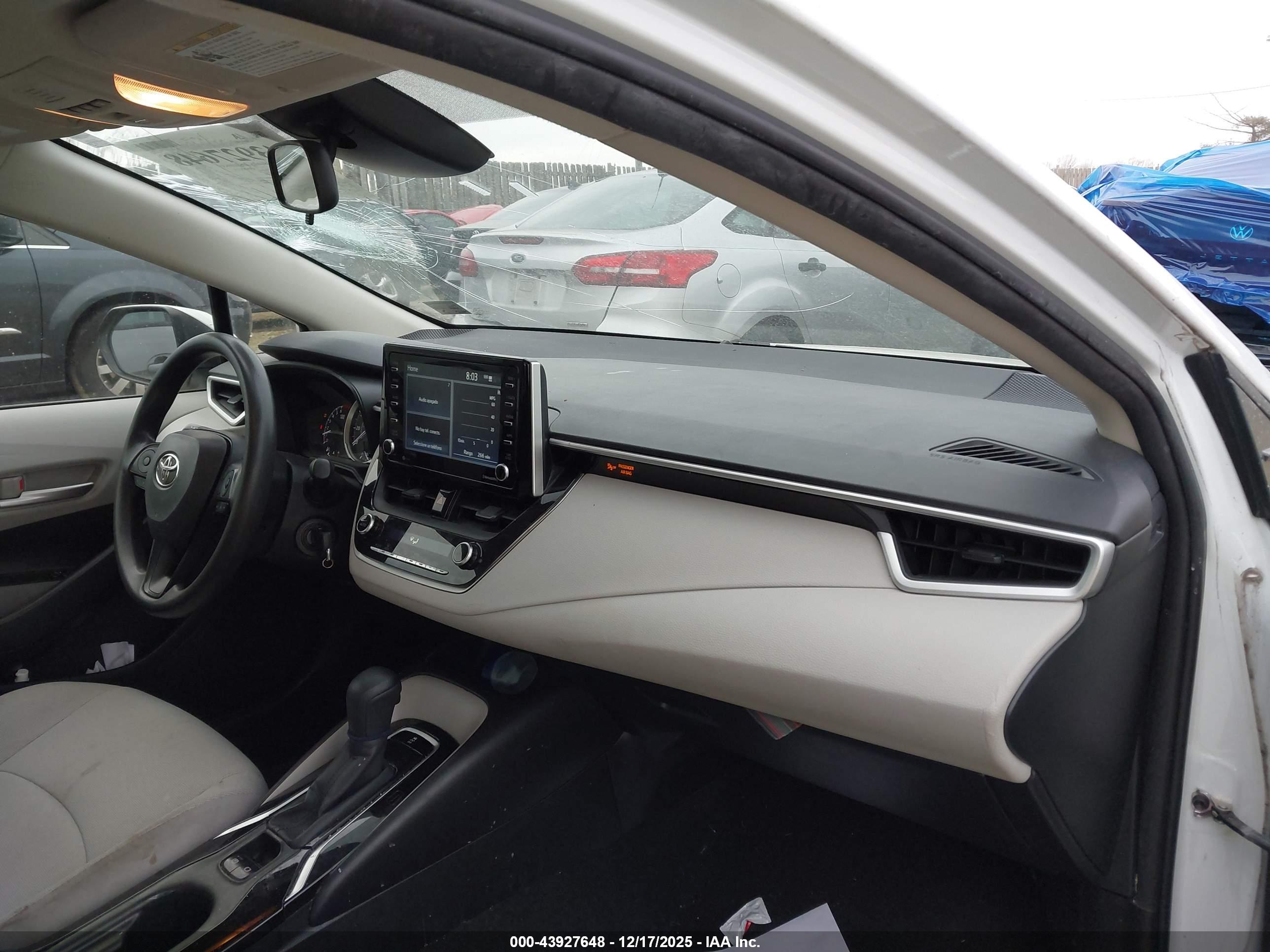 TOYOTA COROLLA image 5