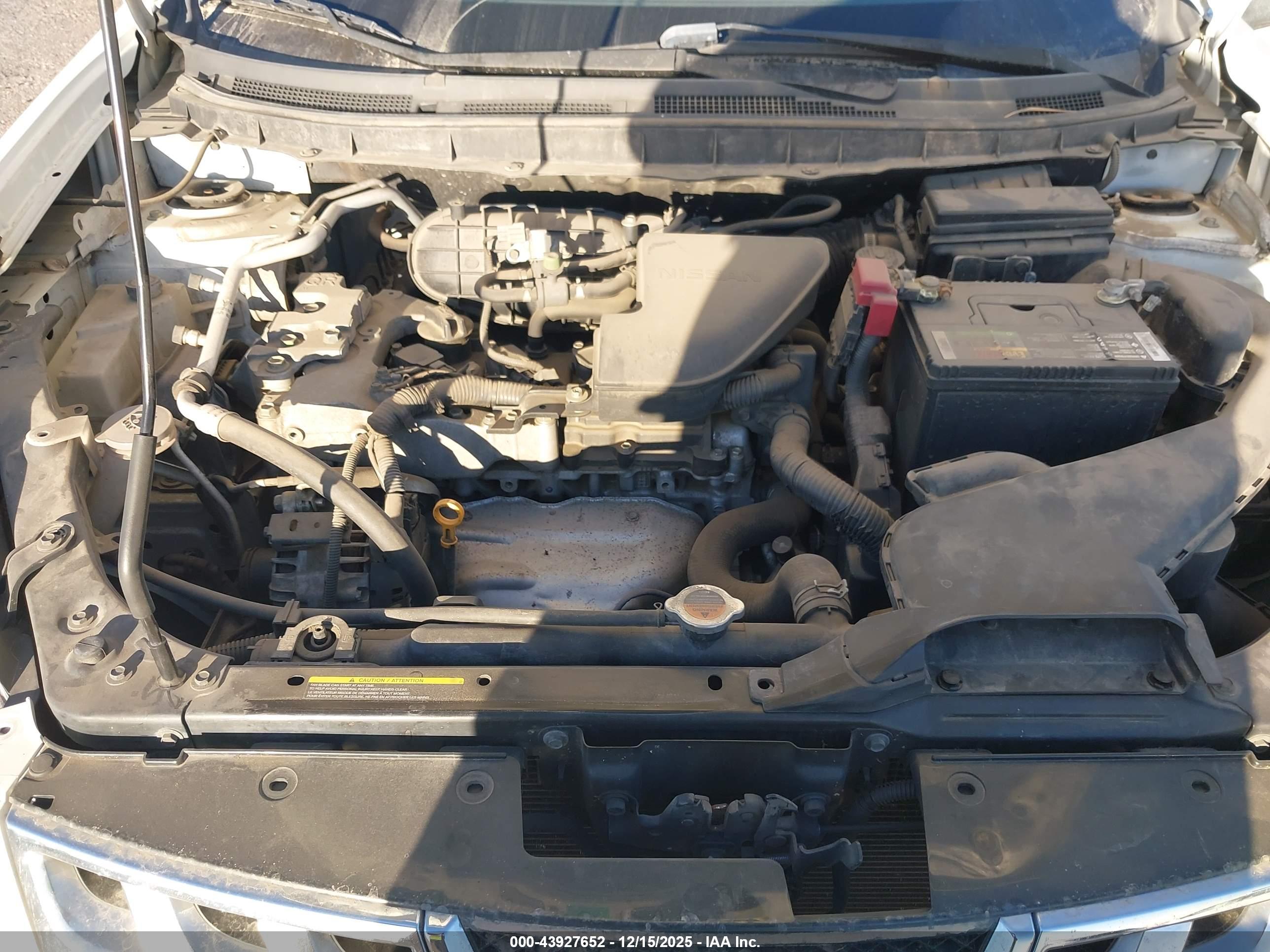 NISSAN ROGUE image 10