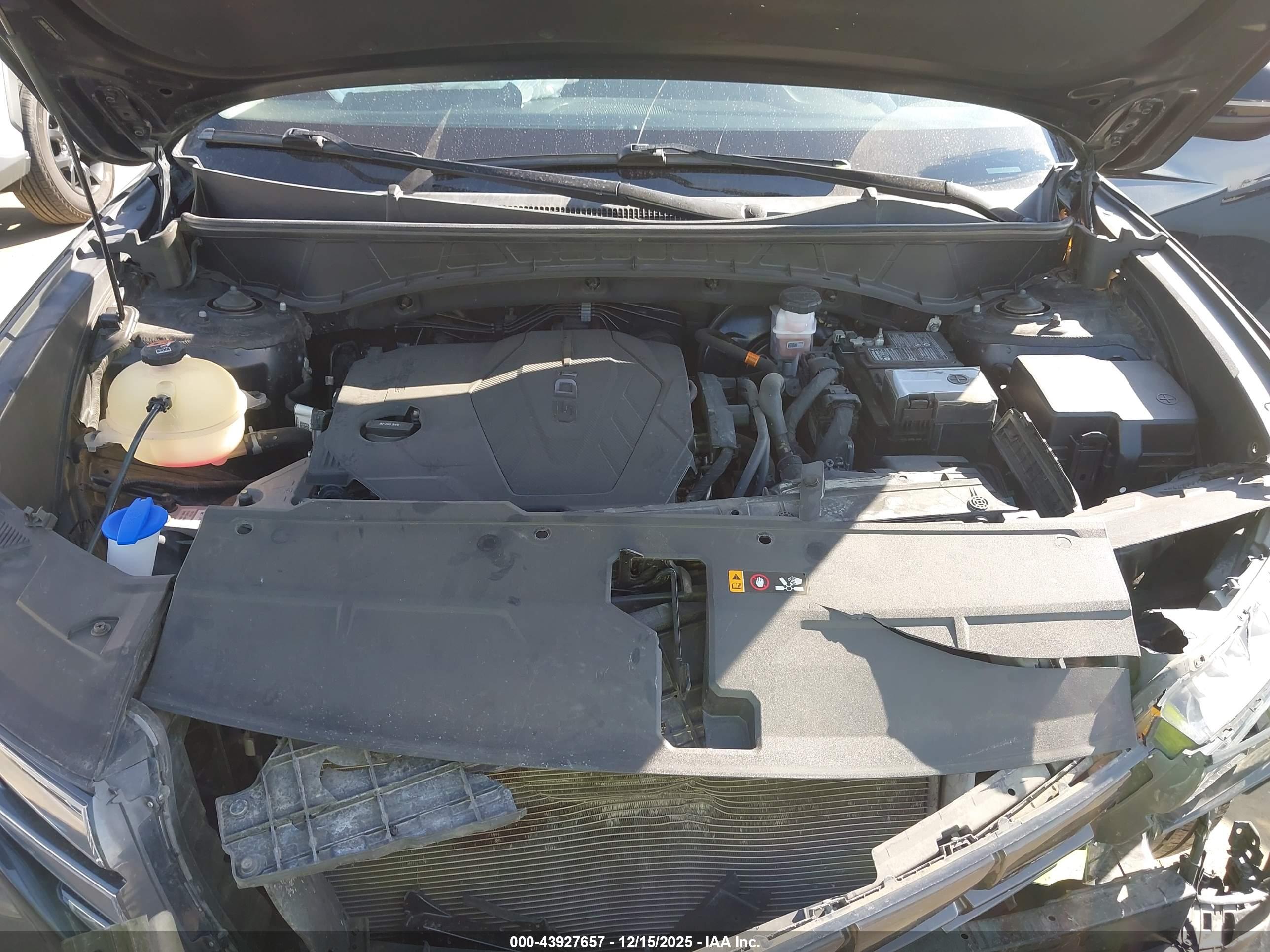 HYUNDAI TUCSON image 10