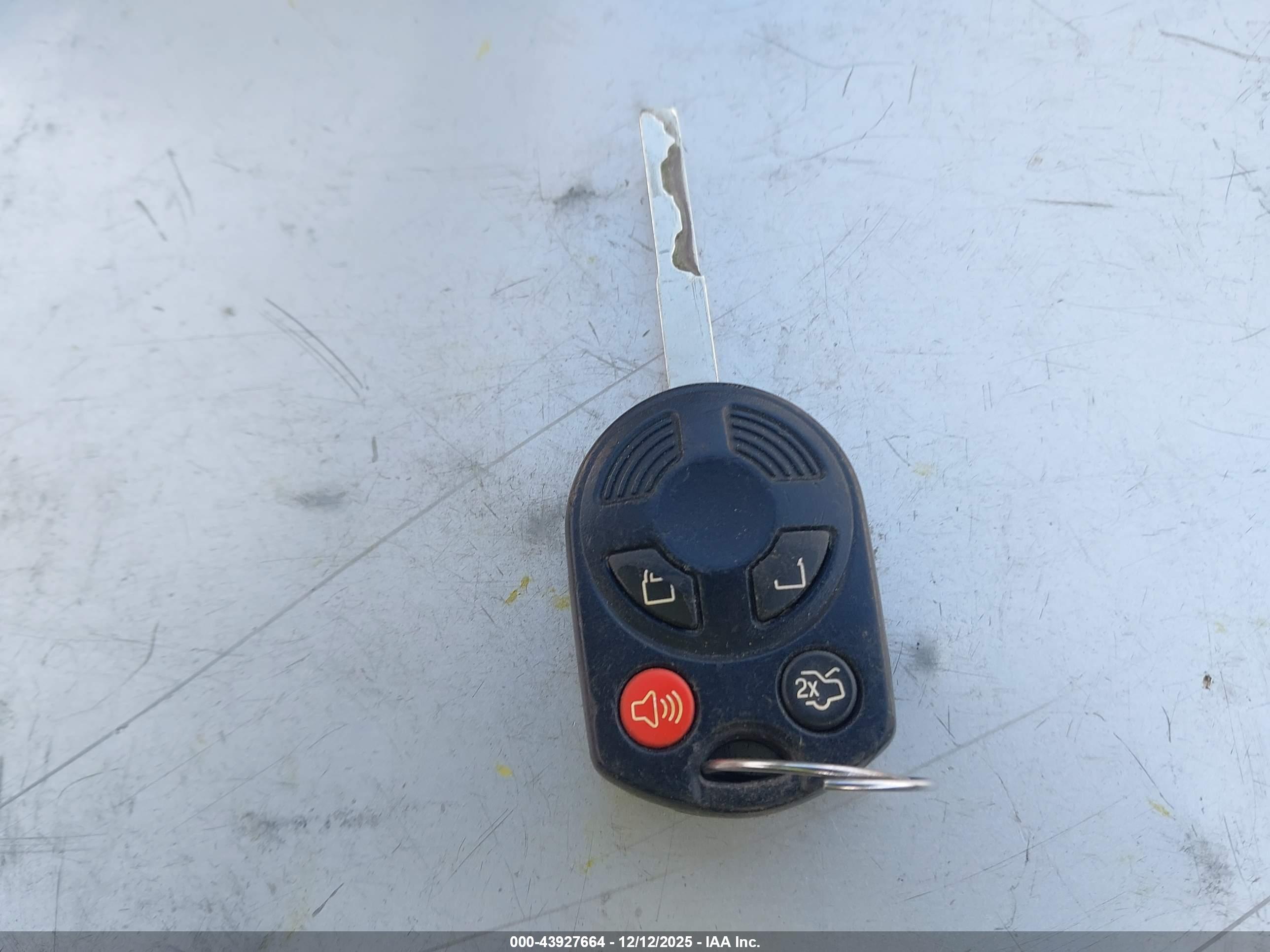 FORD FOCUS image 11