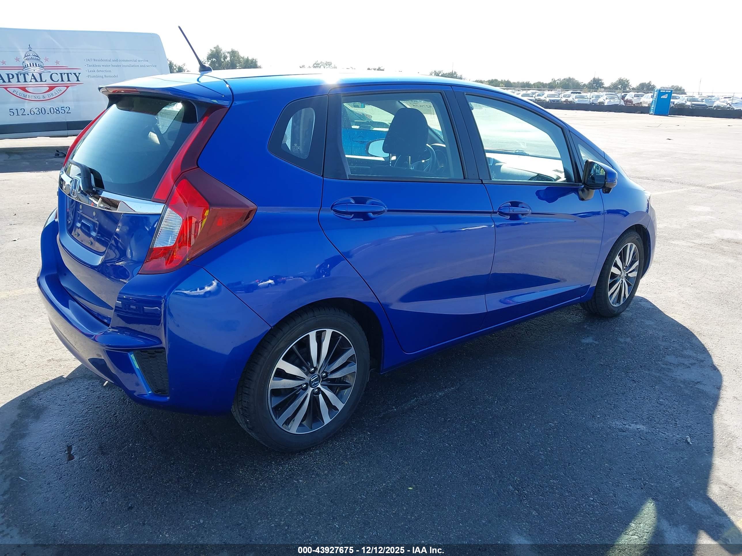 HONDA FIT image 4