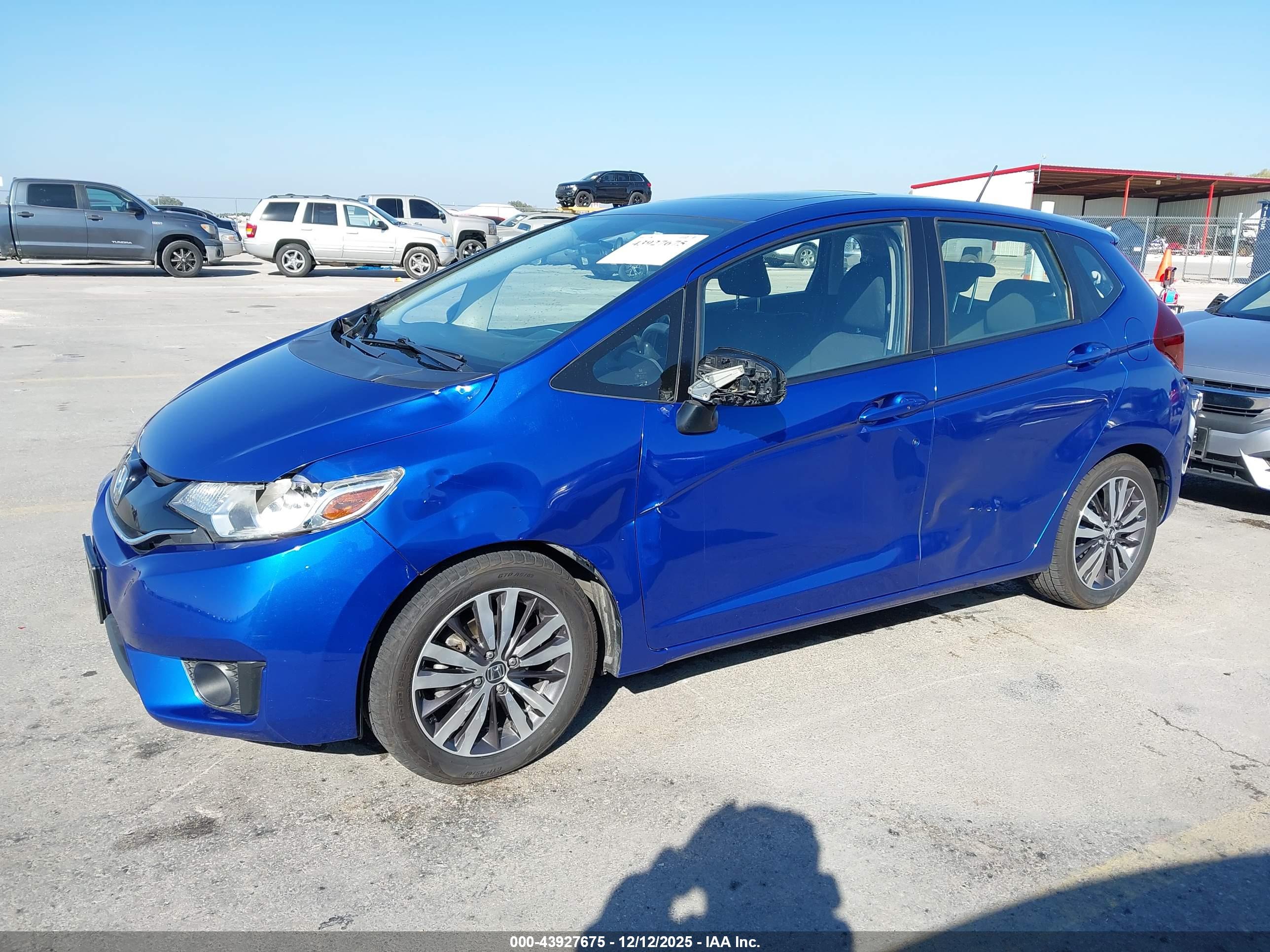 HONDA FIT image 6