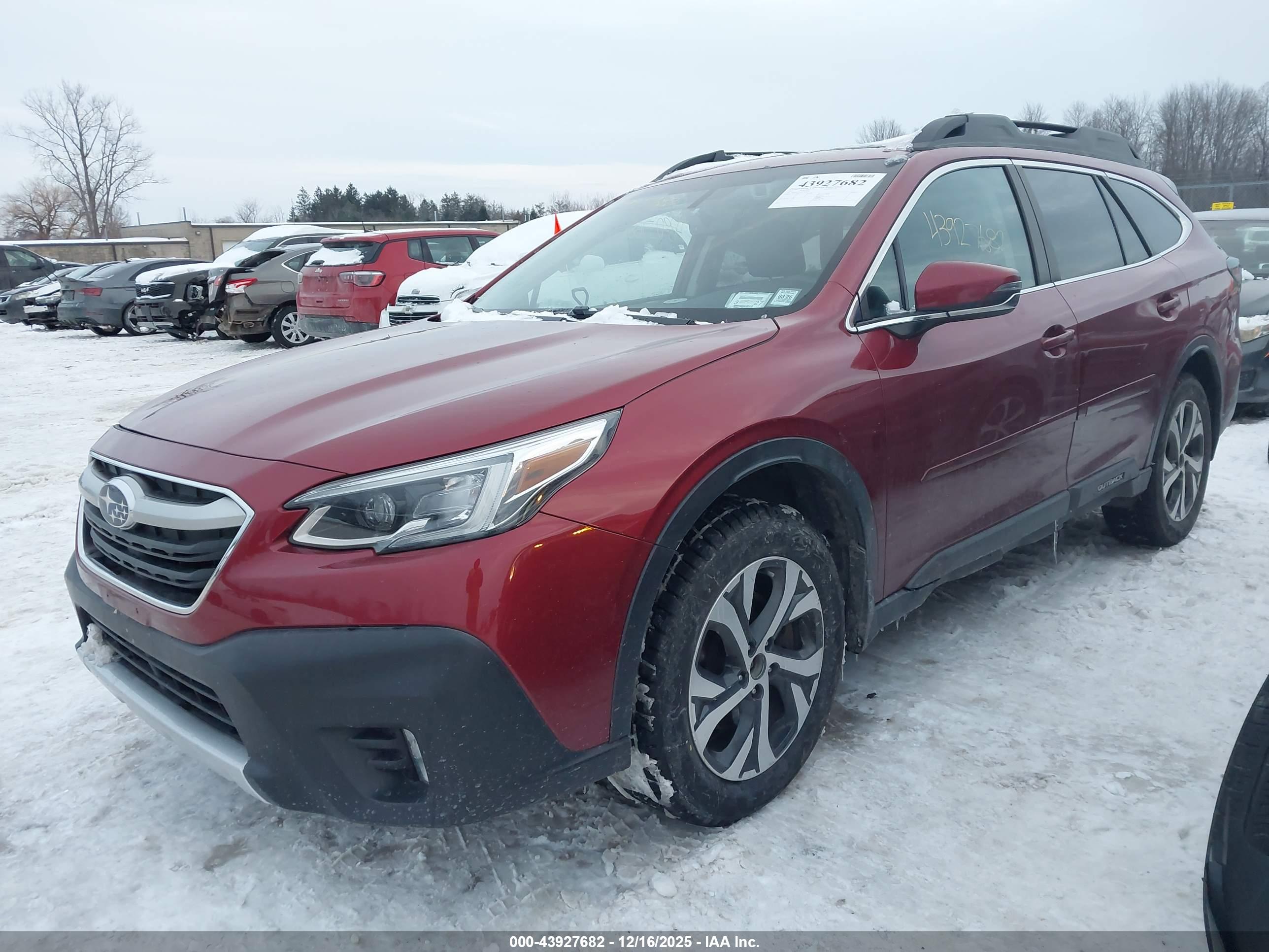 SUBARU OUTBACK image 2