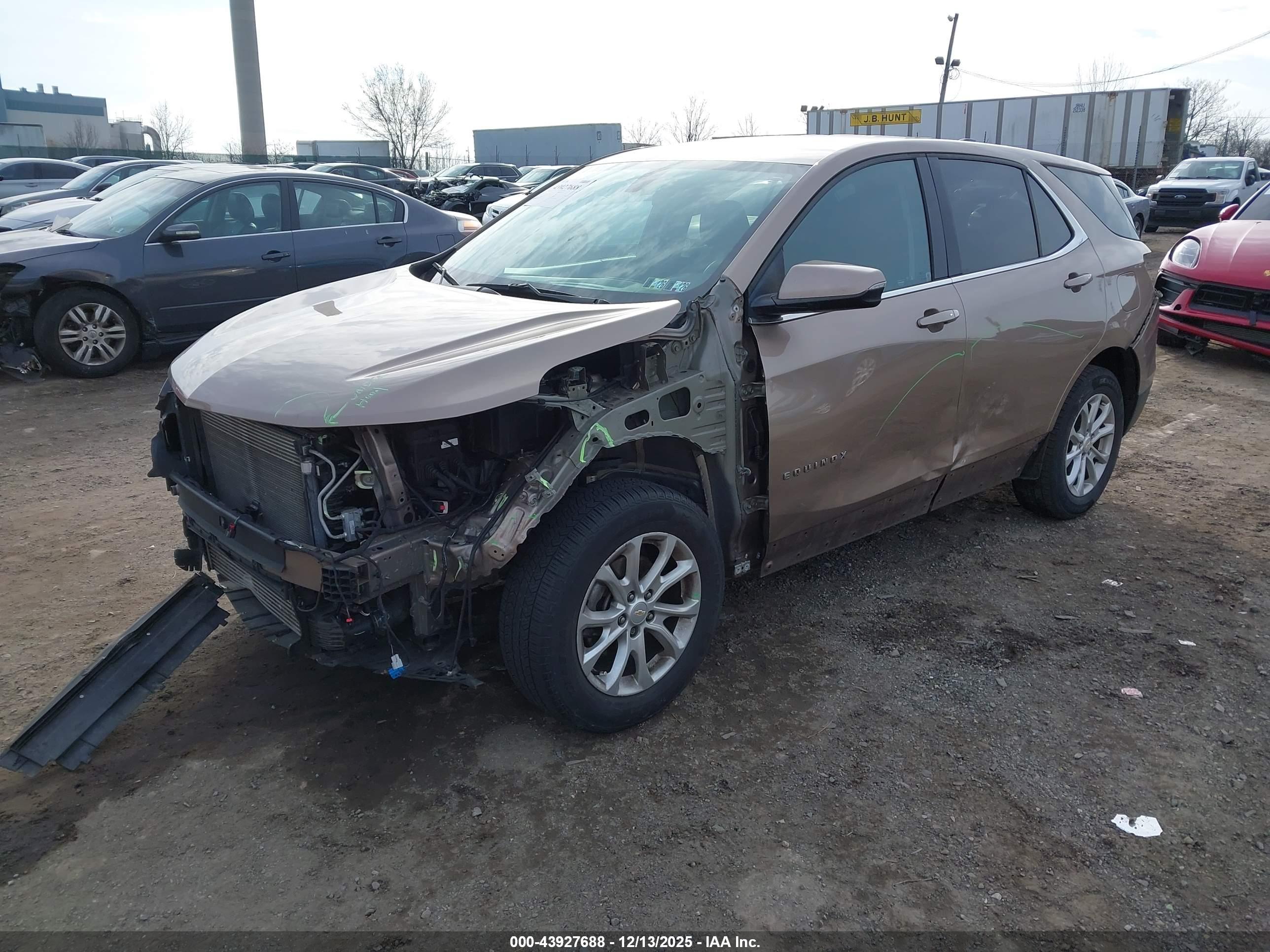 CHEVROLET EQUINOX image 2