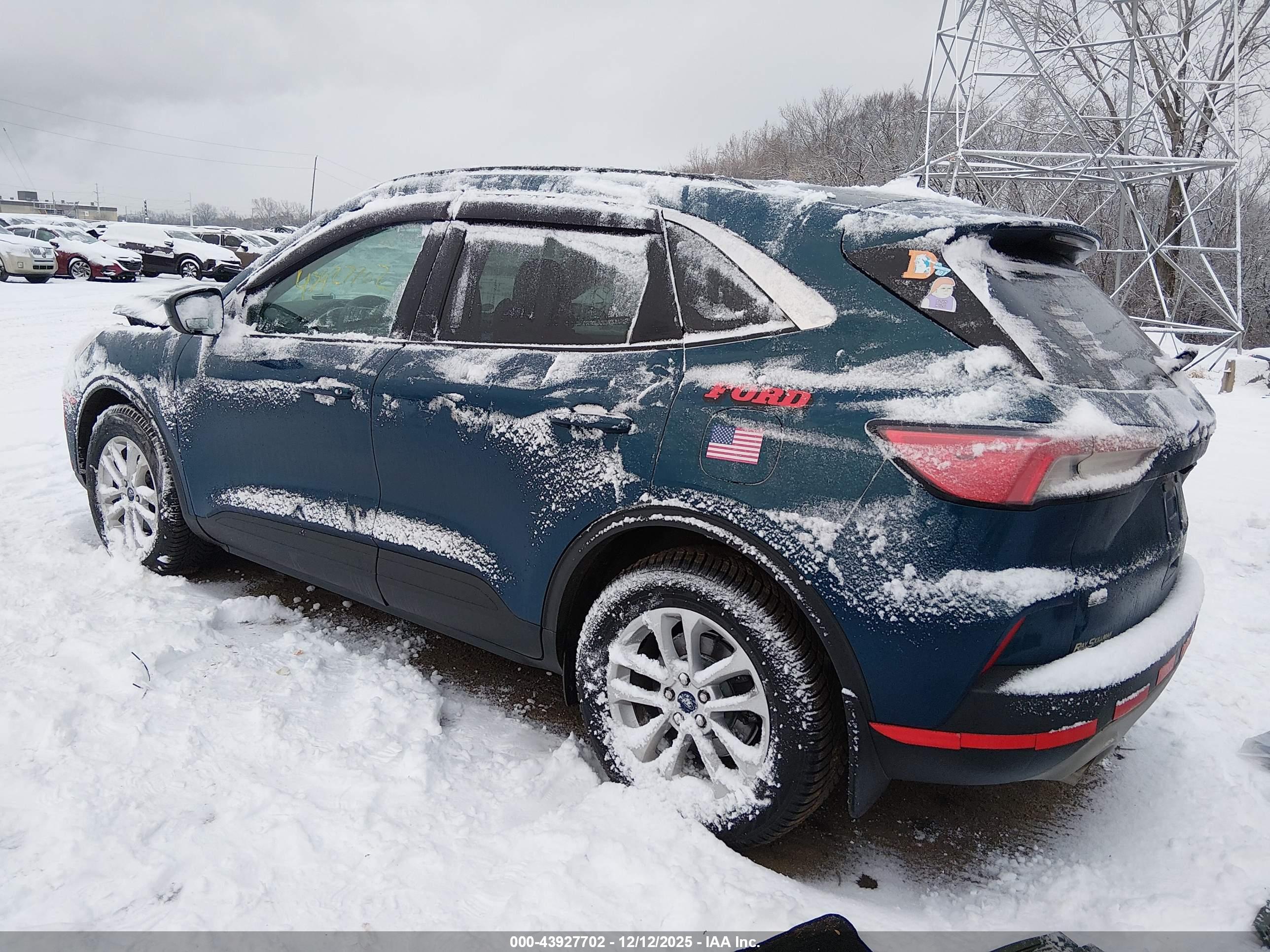 FORD ESCAPE image 3