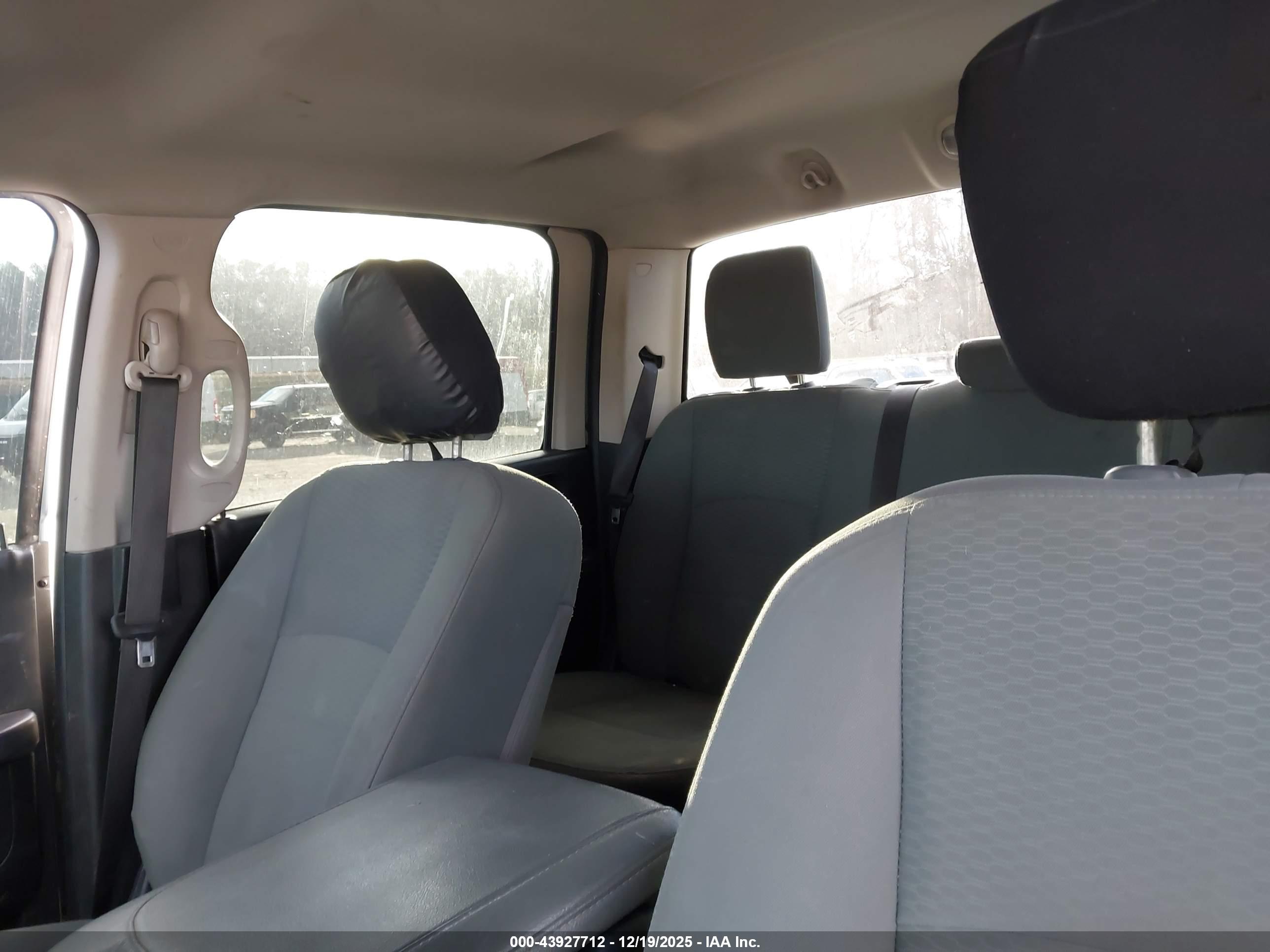RAM 3500 image 7