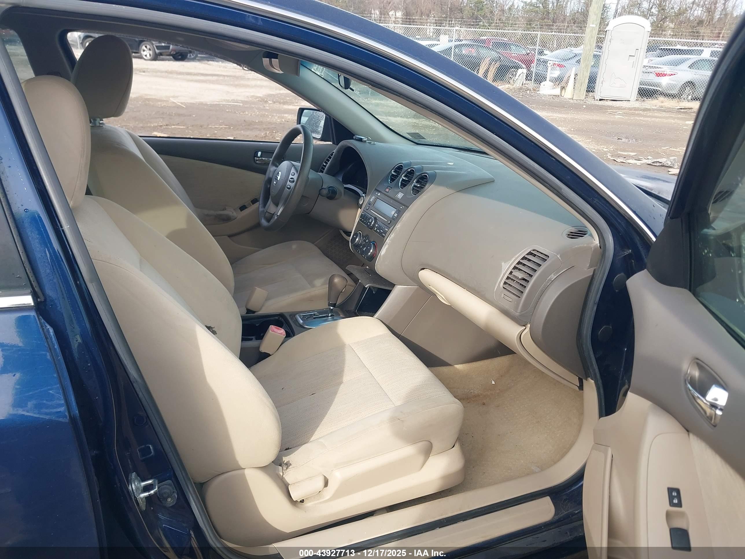 NISSAN ALTIMA image 5