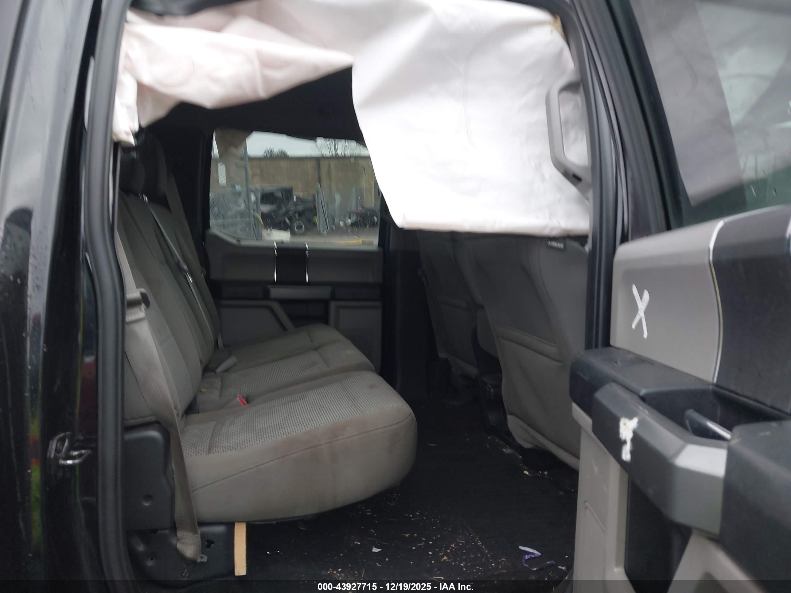 FORD F-150 image 8