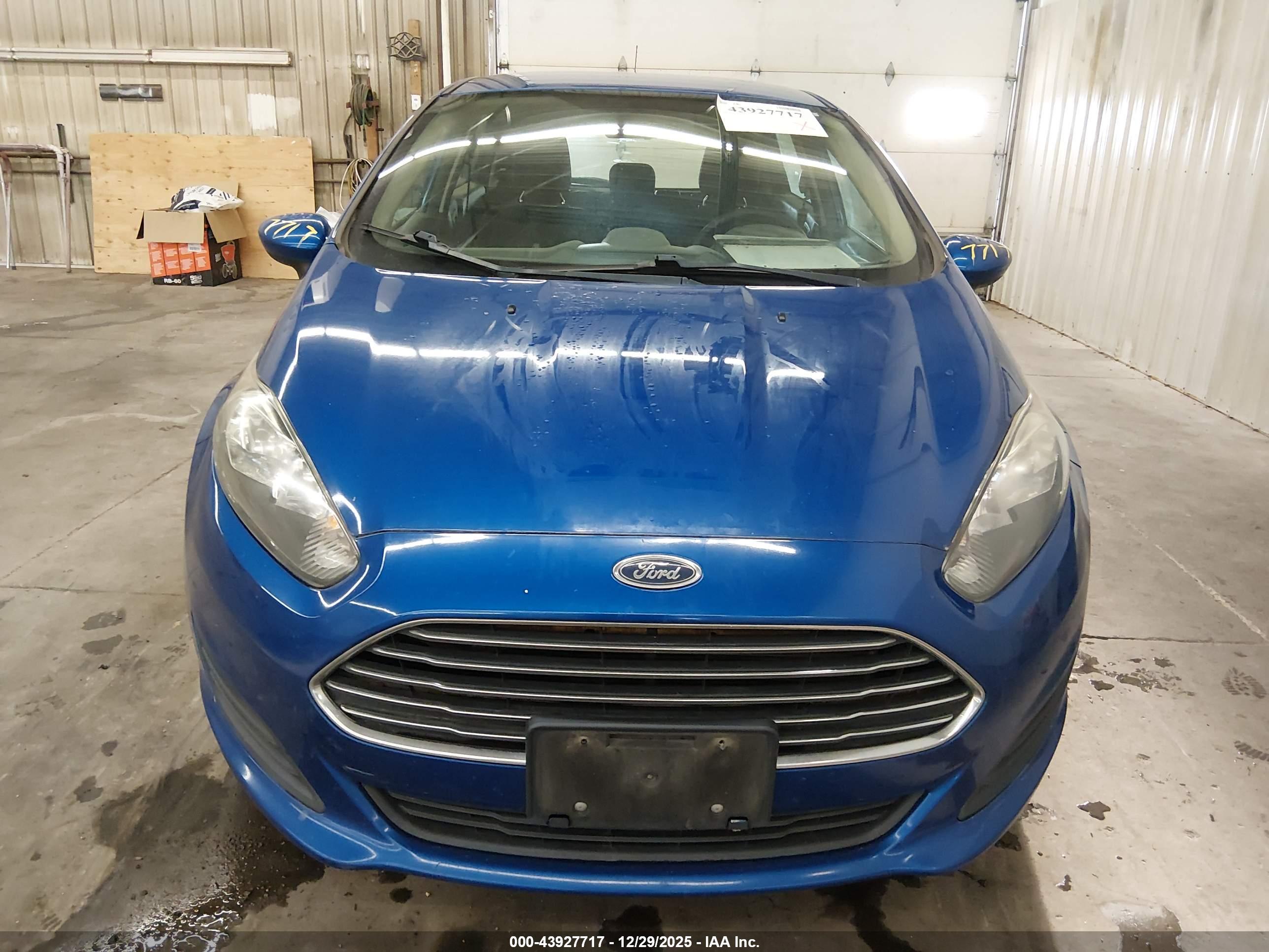 FORD FIESTA image 6