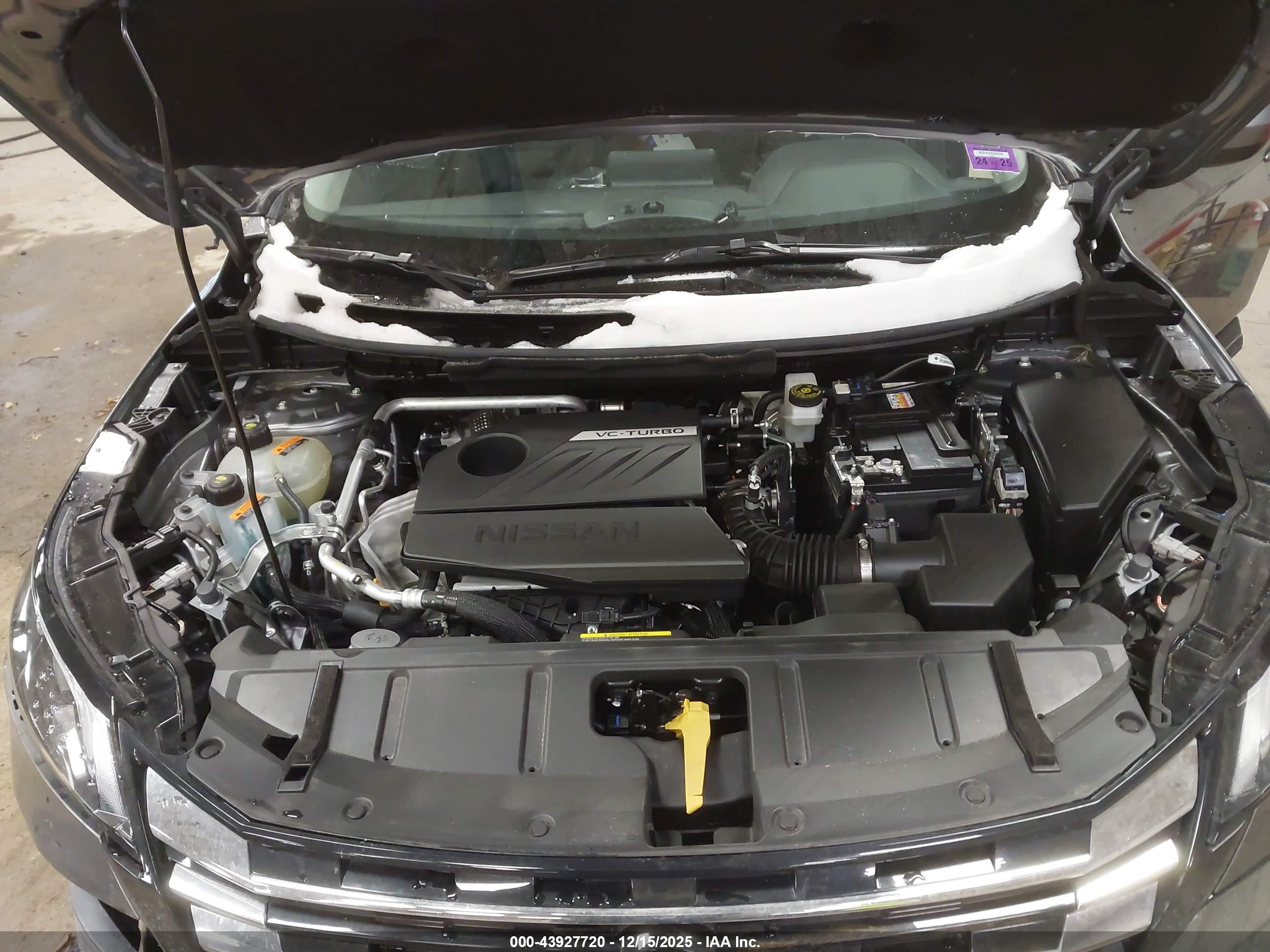 NISSAN ROGUE image 10