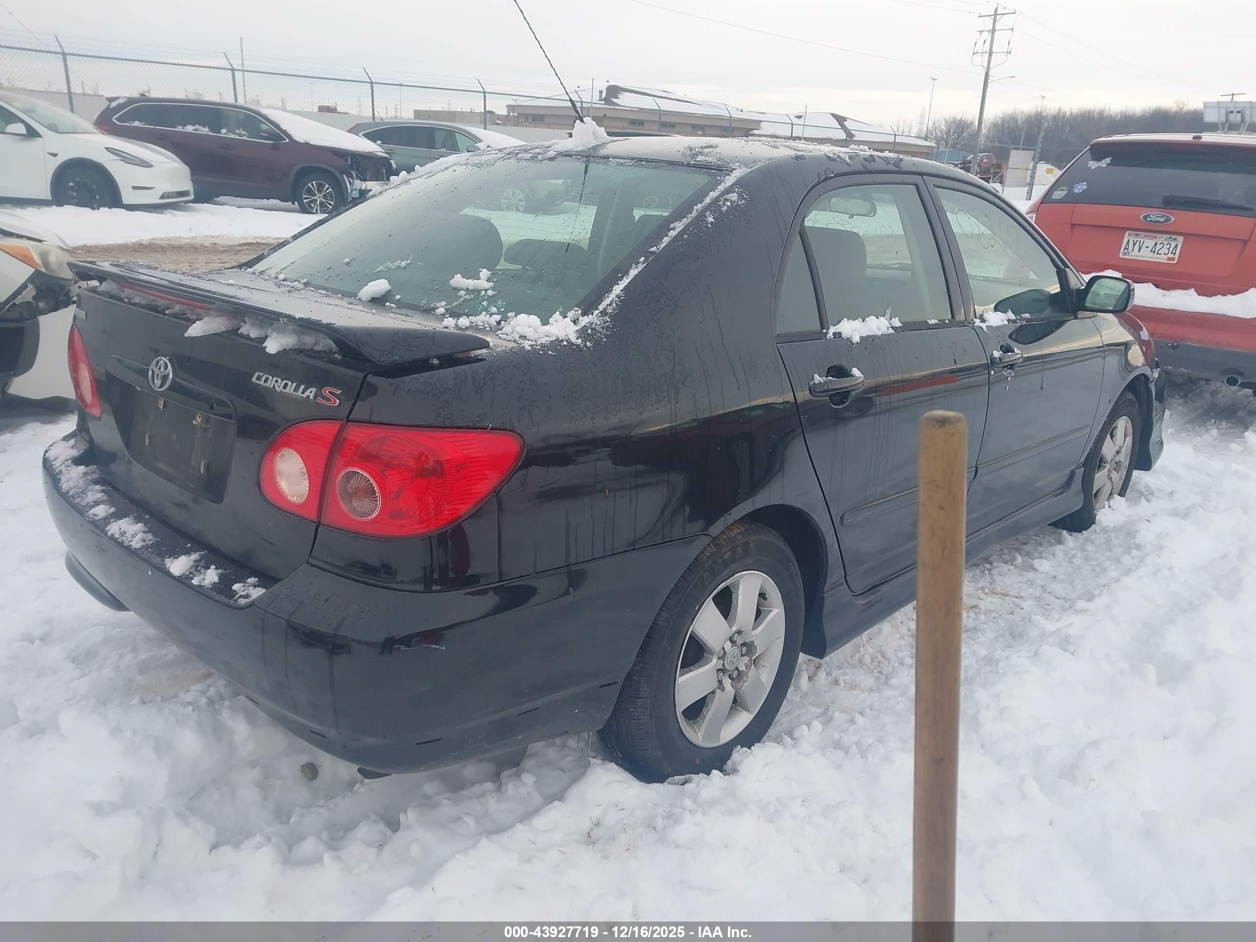 TOYOTA COROLLA image 4