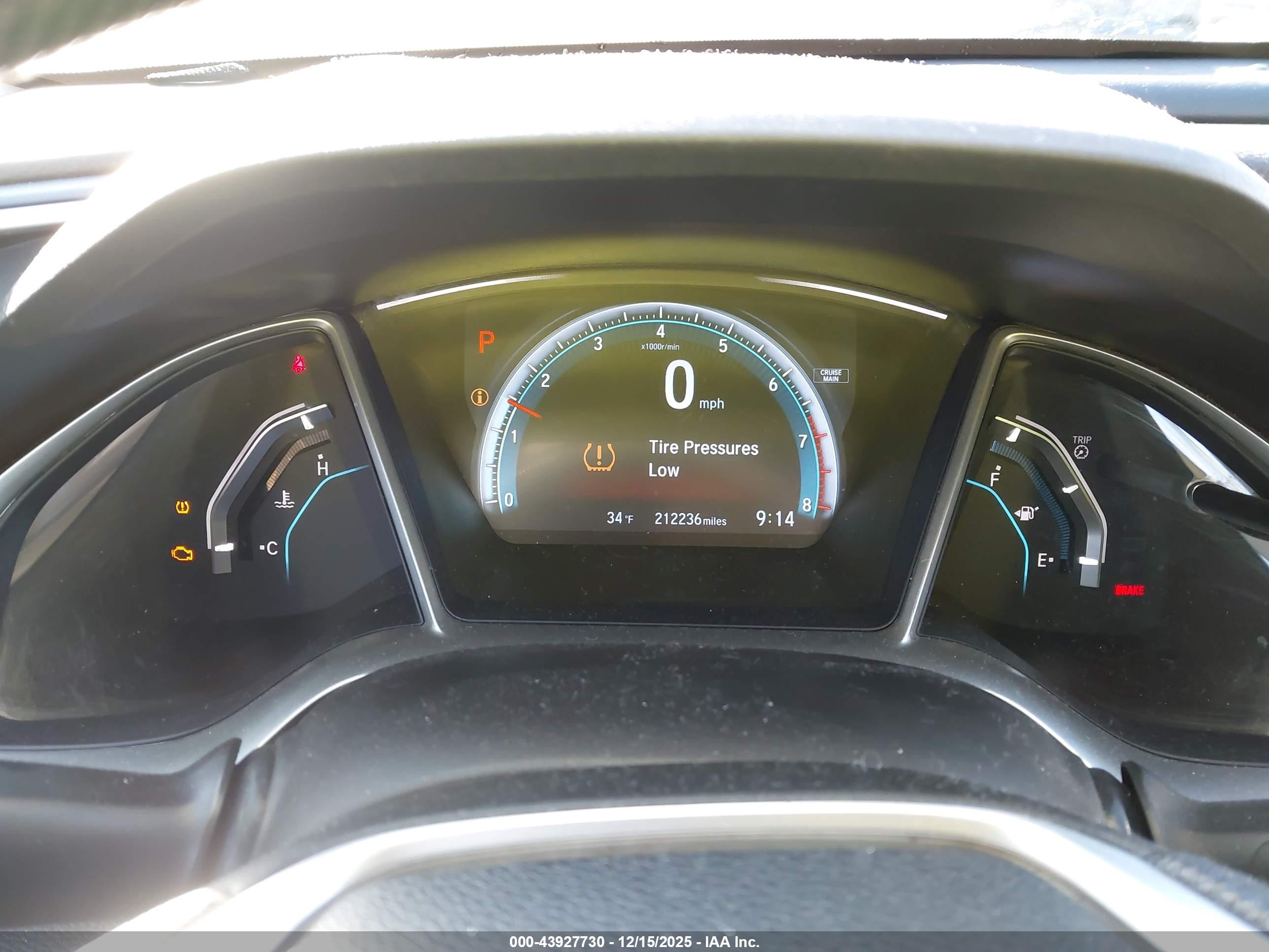 HONDA CIVIC image 7