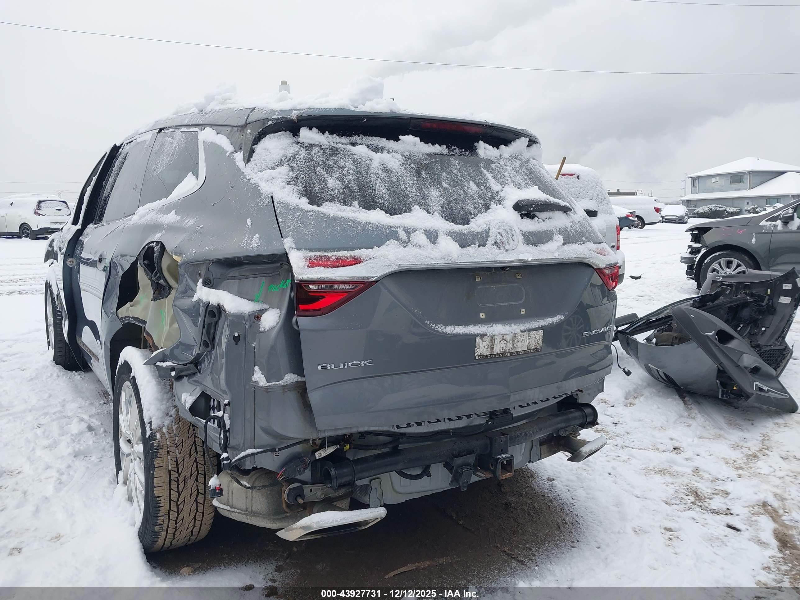 BUICK ENCLAVE image 3