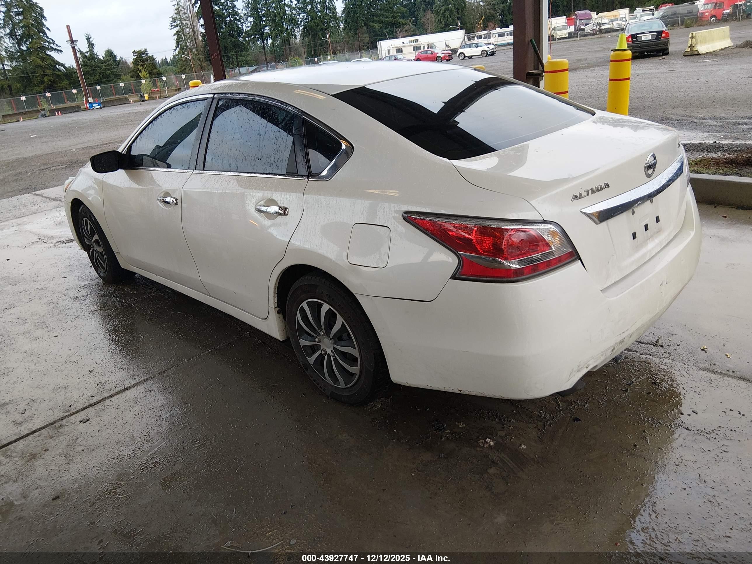 NISSAN ALTIMA image 3