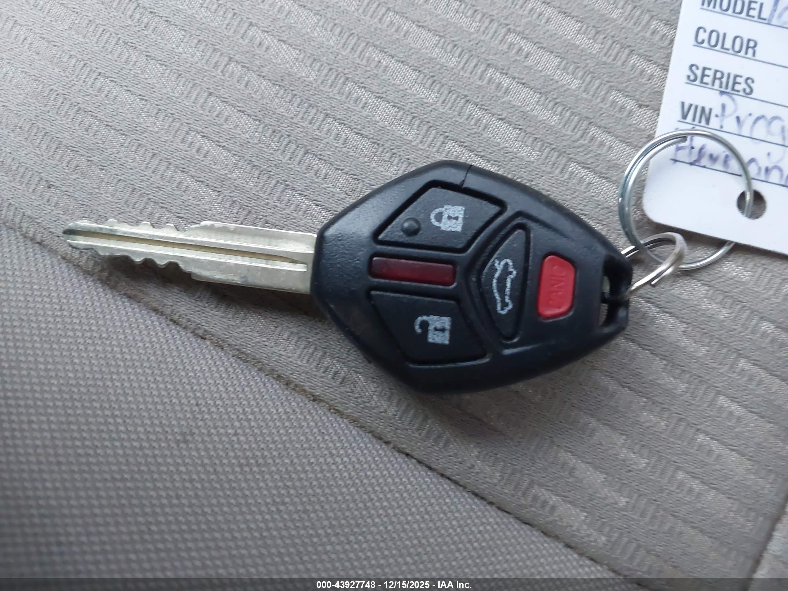 MITSUBISHI LANCER image 11