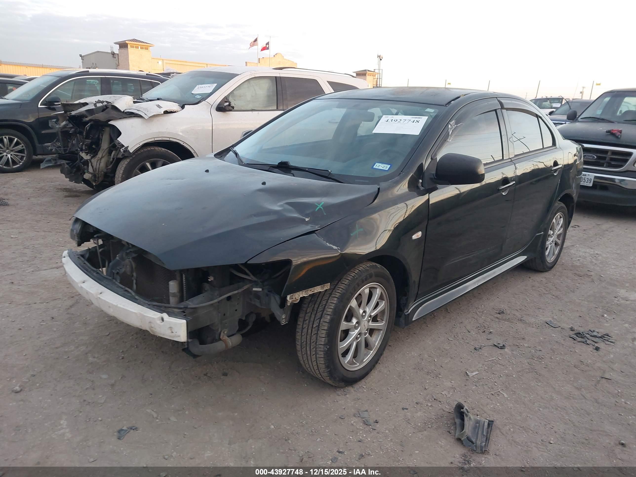 MITSUBISHI LANCER image 2