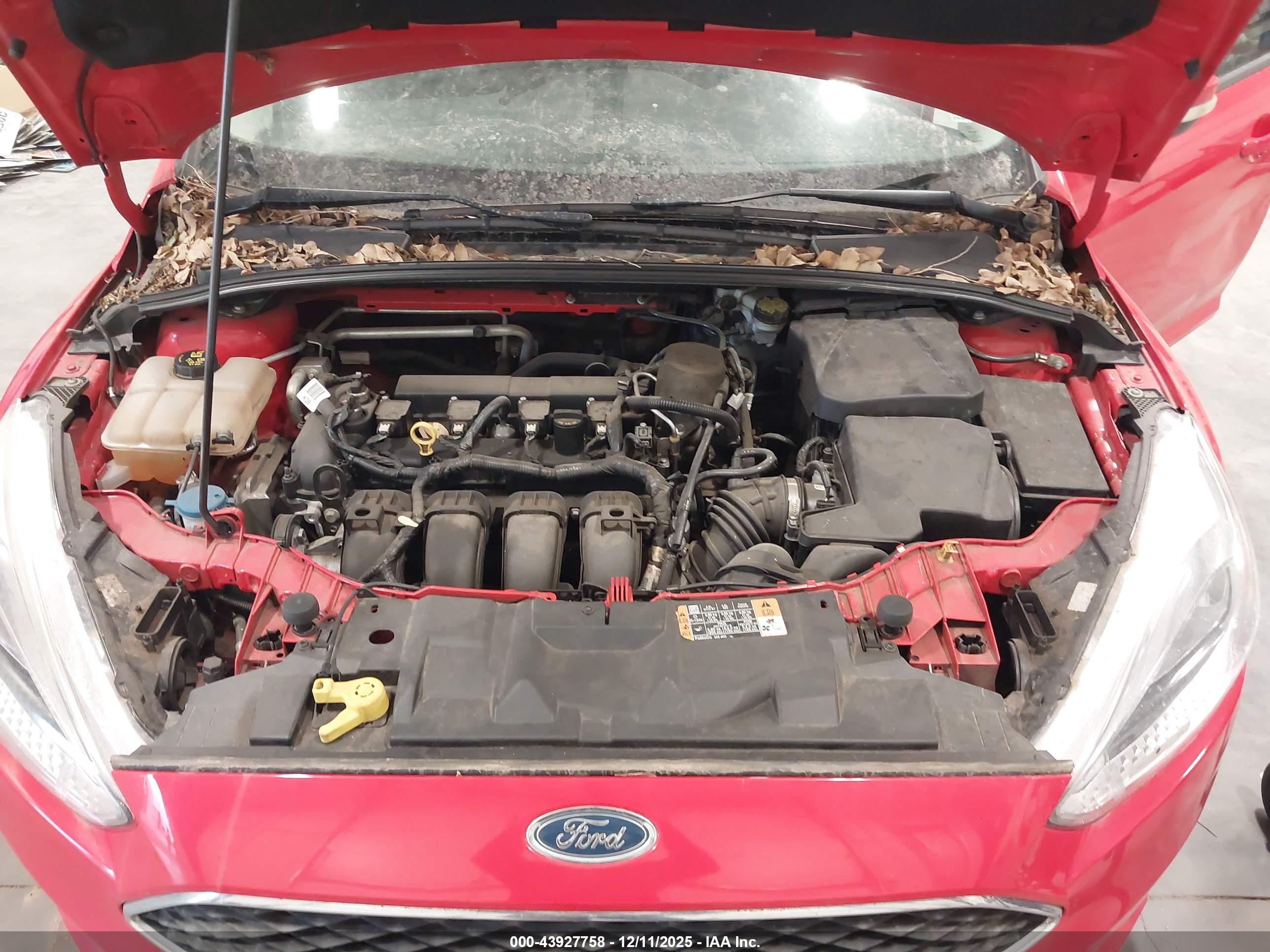 FORD FOCUS image 10
