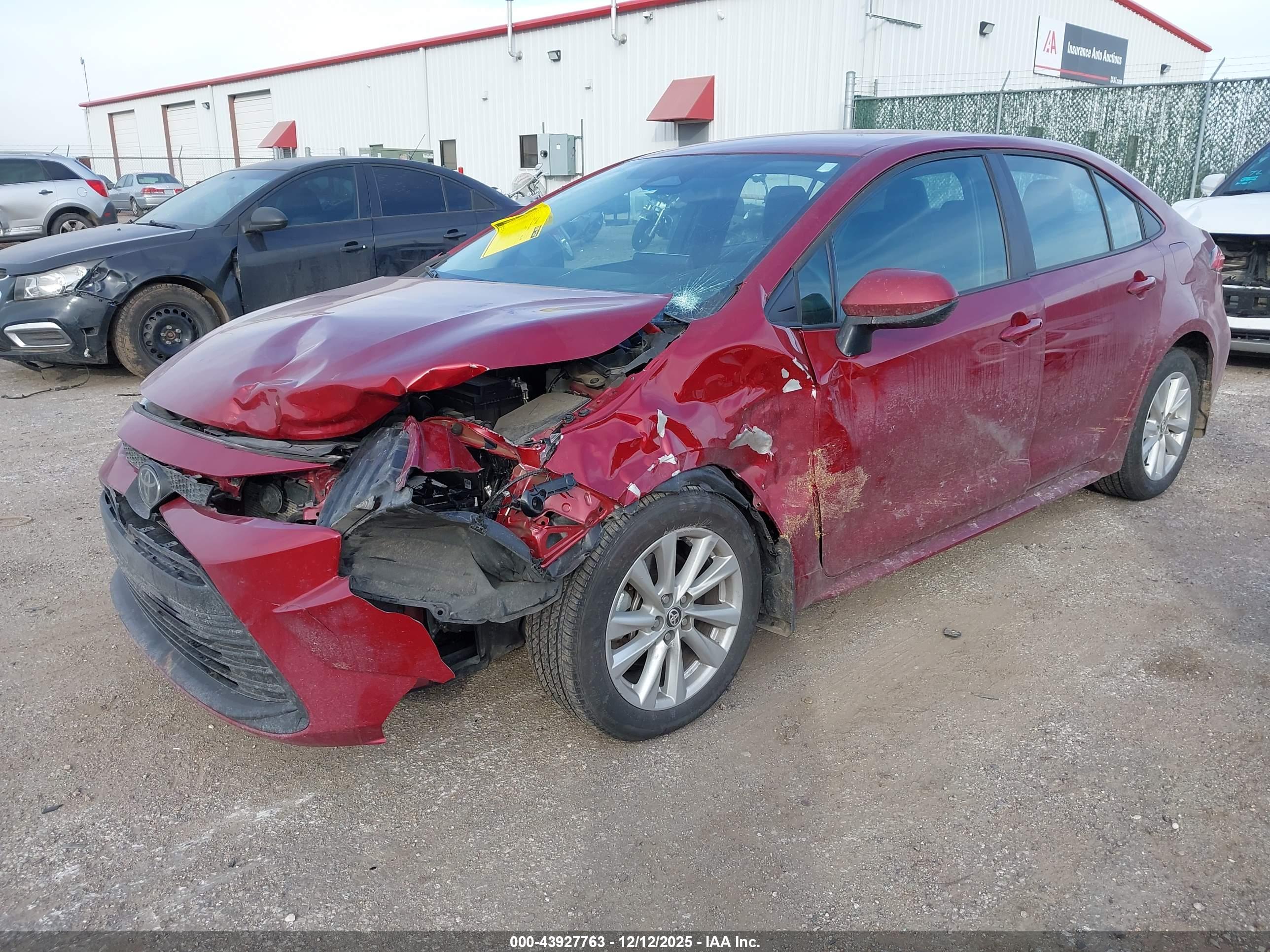 TOYOTA COROLLA image 2