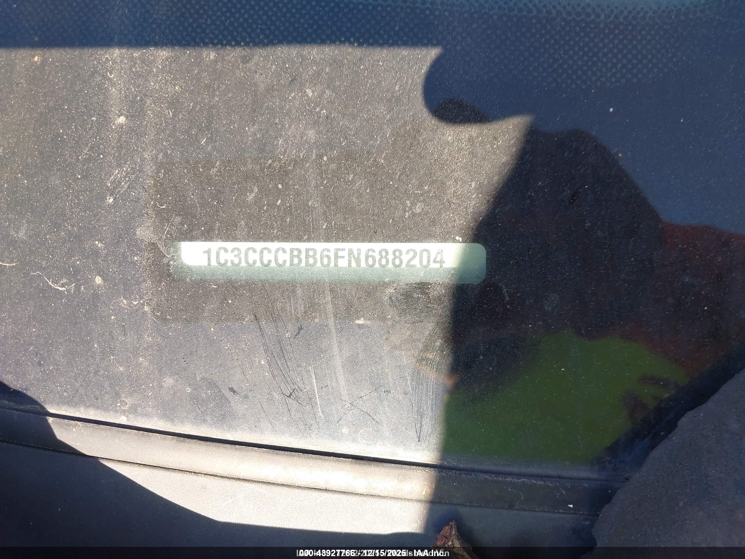 CHRYSLER 200 image 9