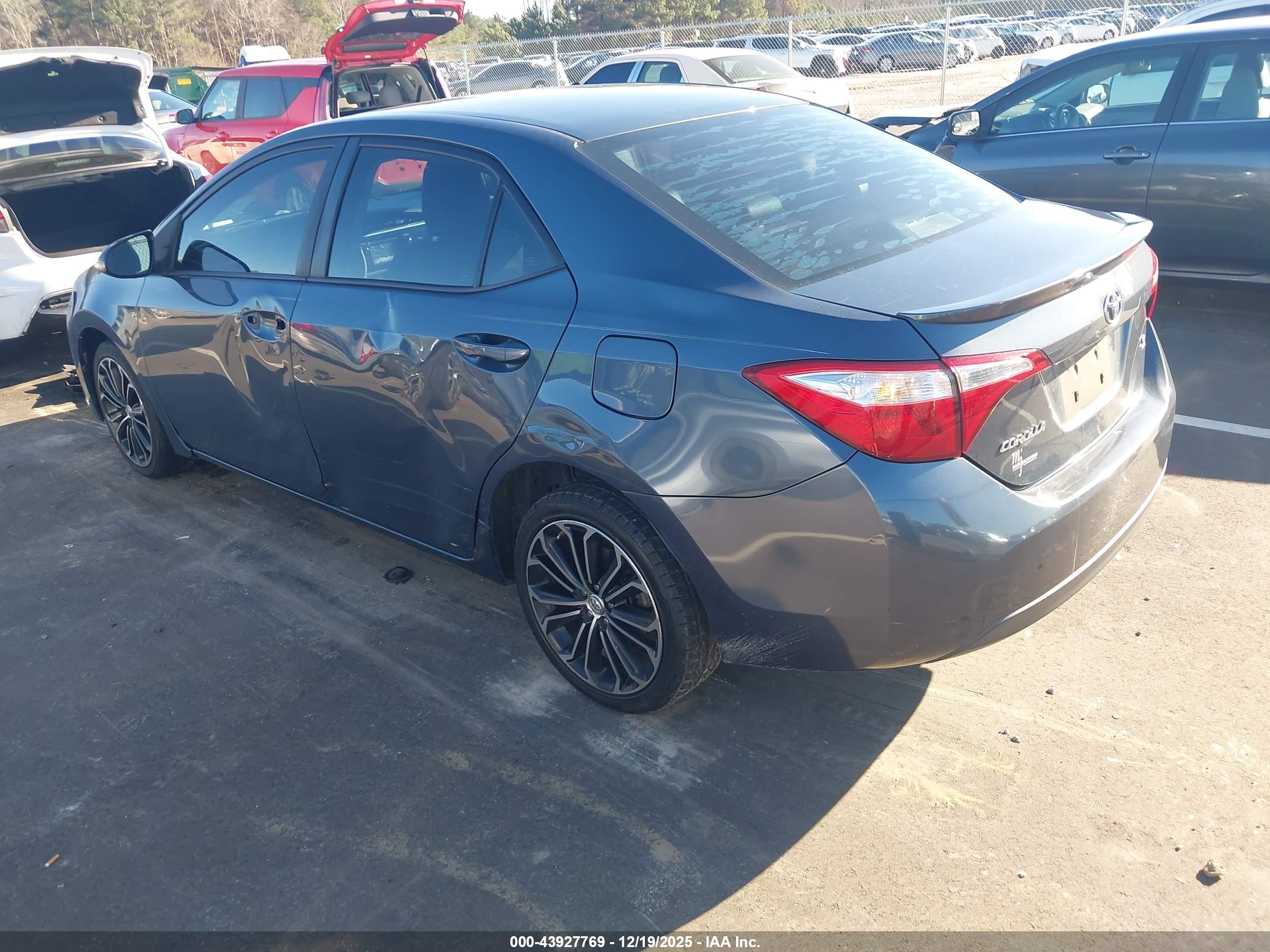 TOYOTA COROLLA image 3