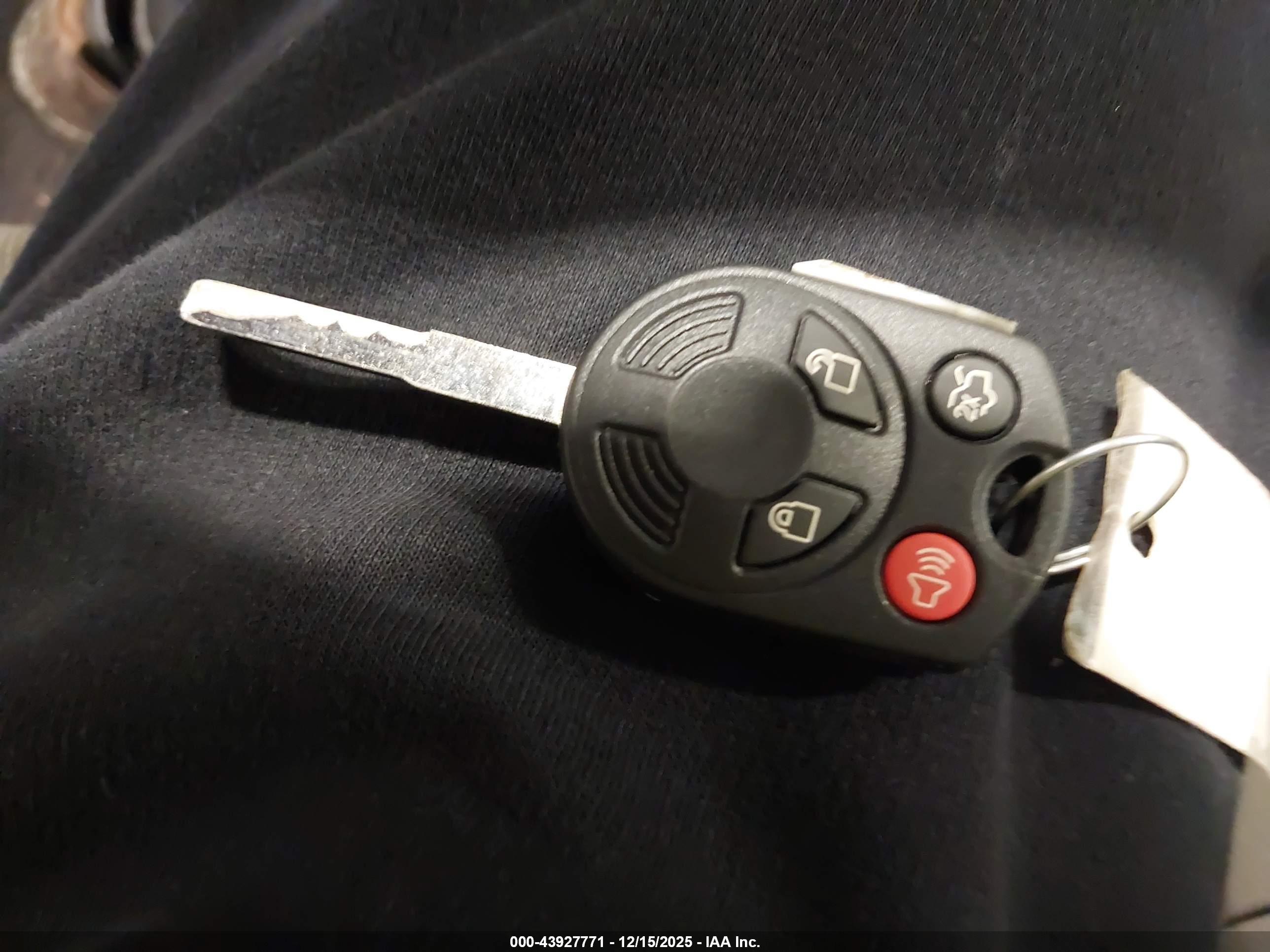 FORD FOCUS image 11