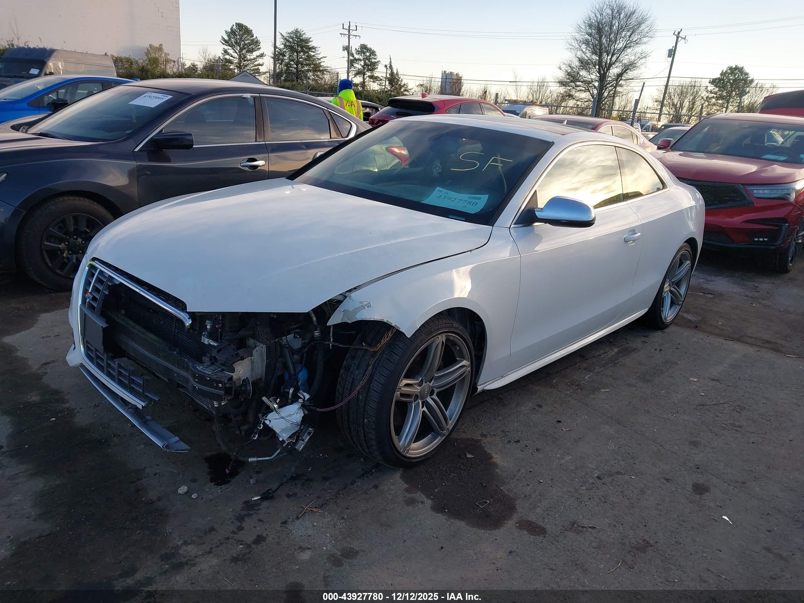 AUDI S5 image 2