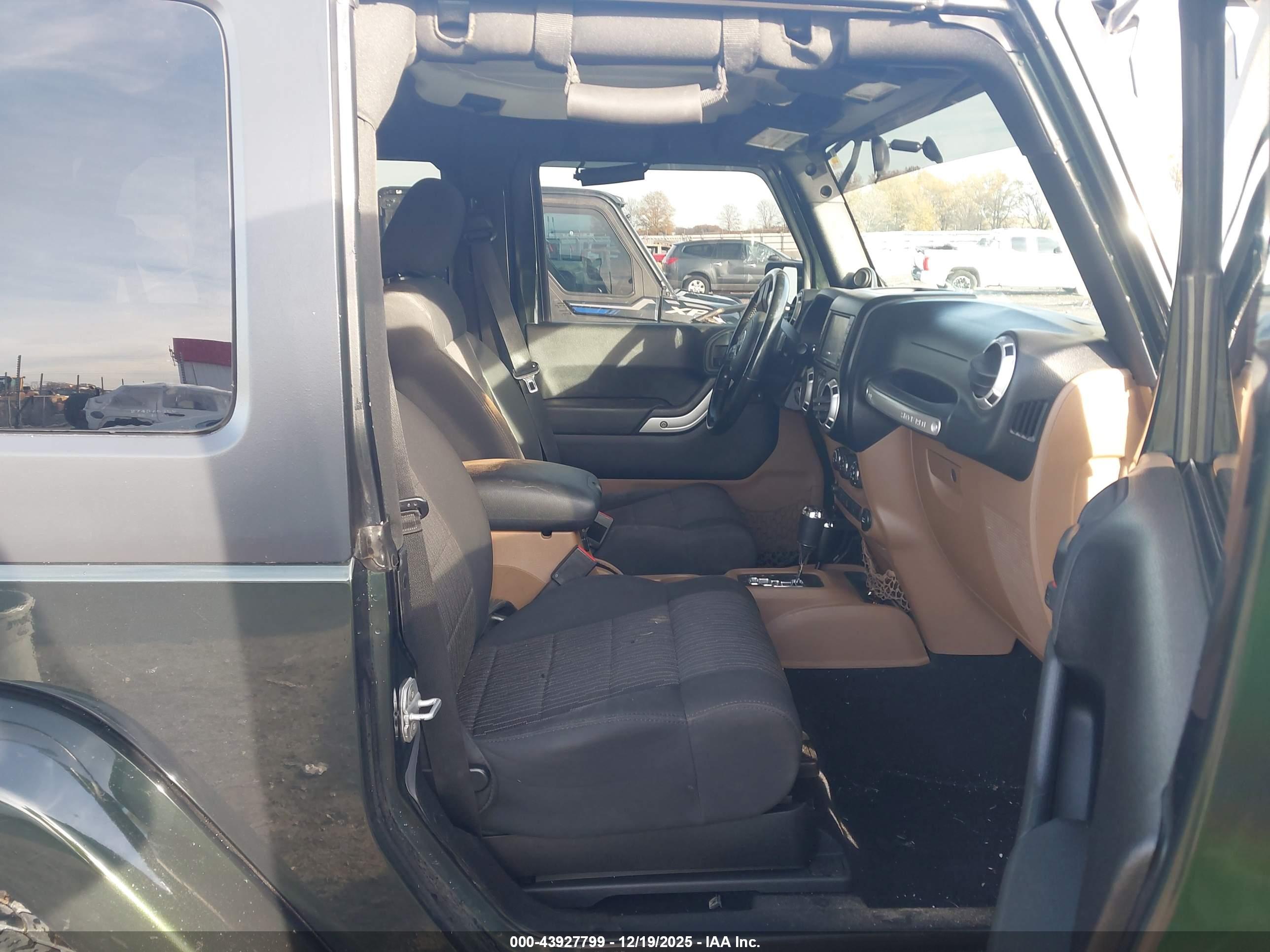 JEEP WRANGLER image 5