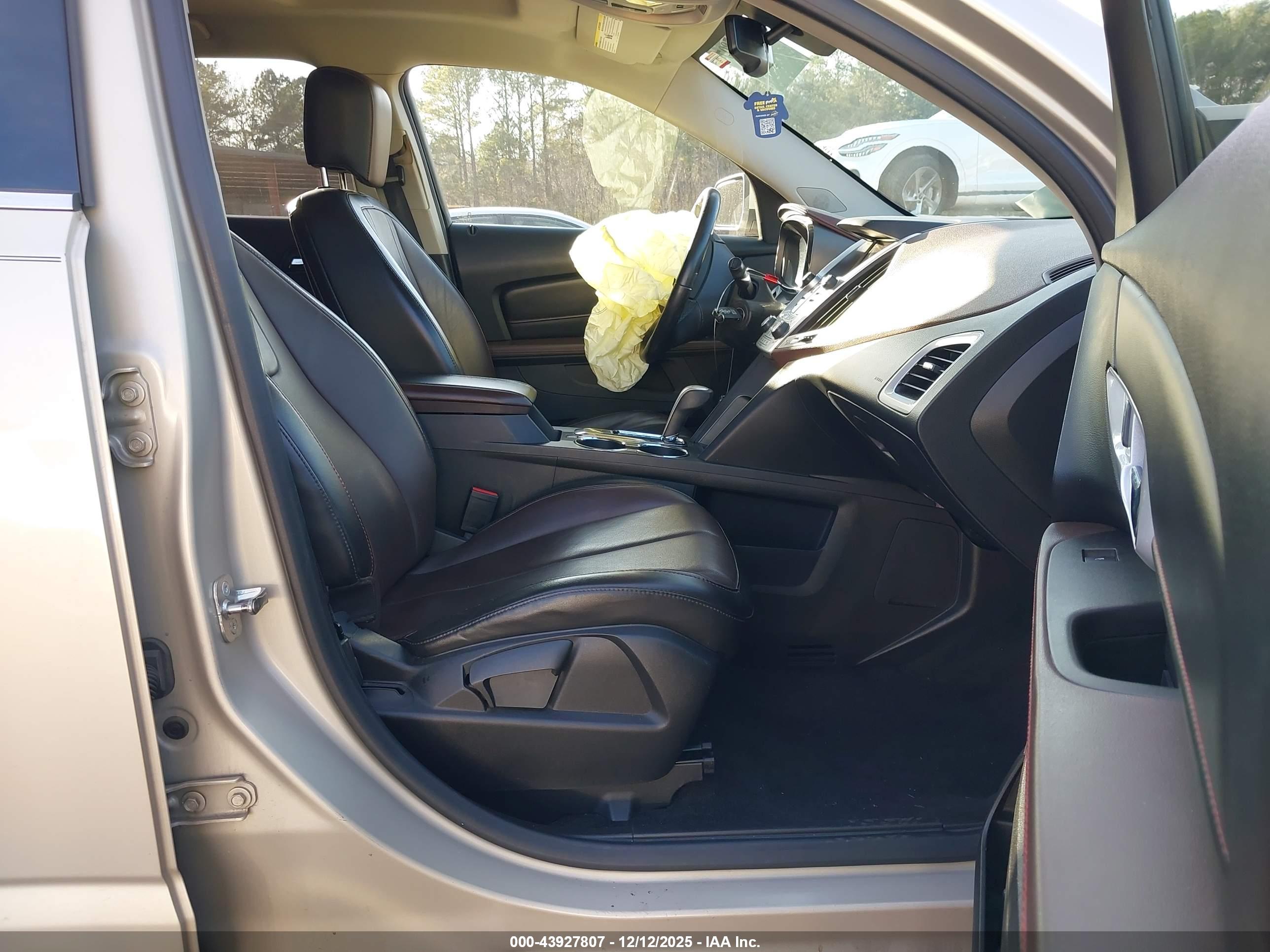 GMC TERRAIN image 5