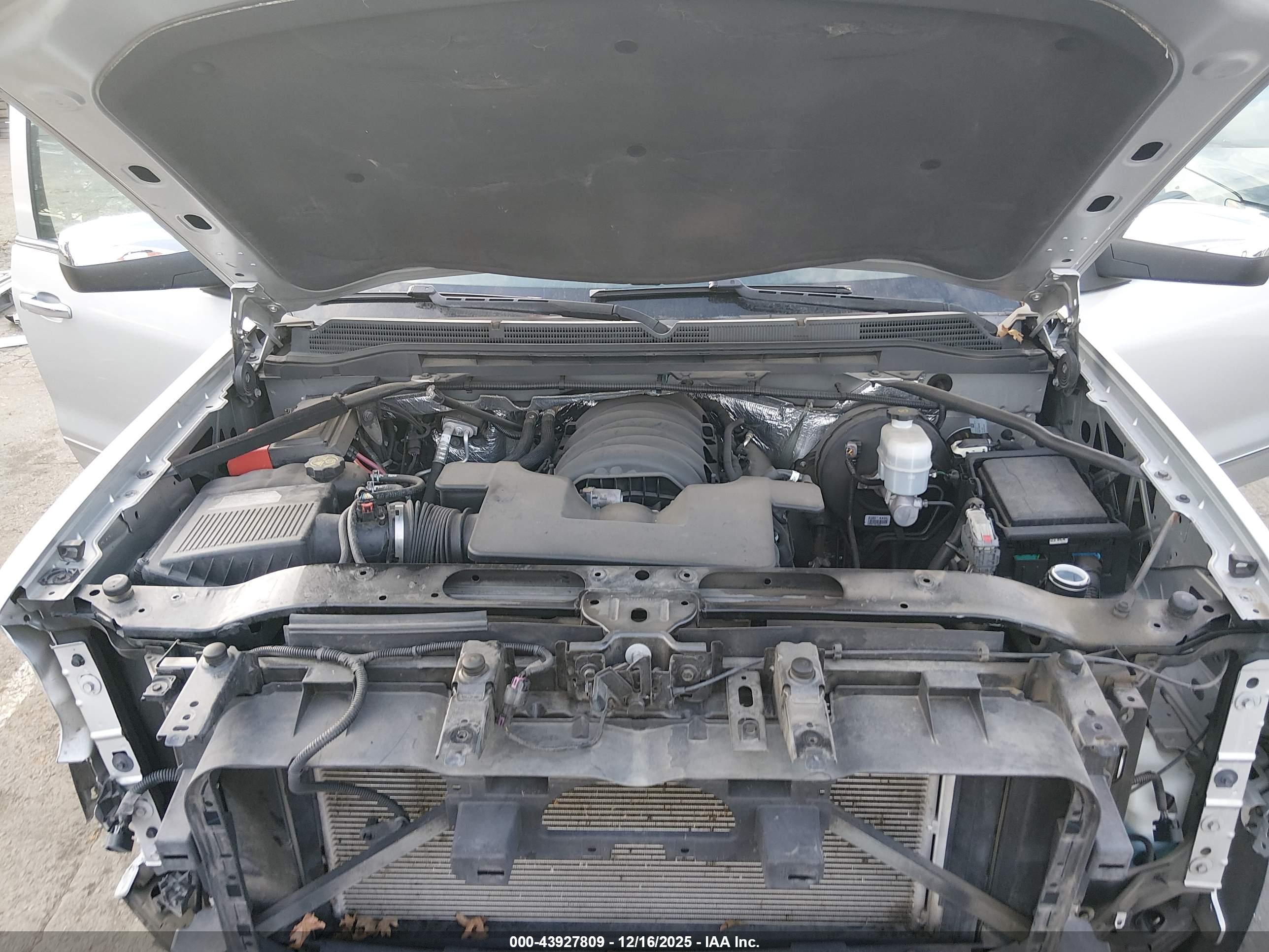 GMC SIERRA image 10