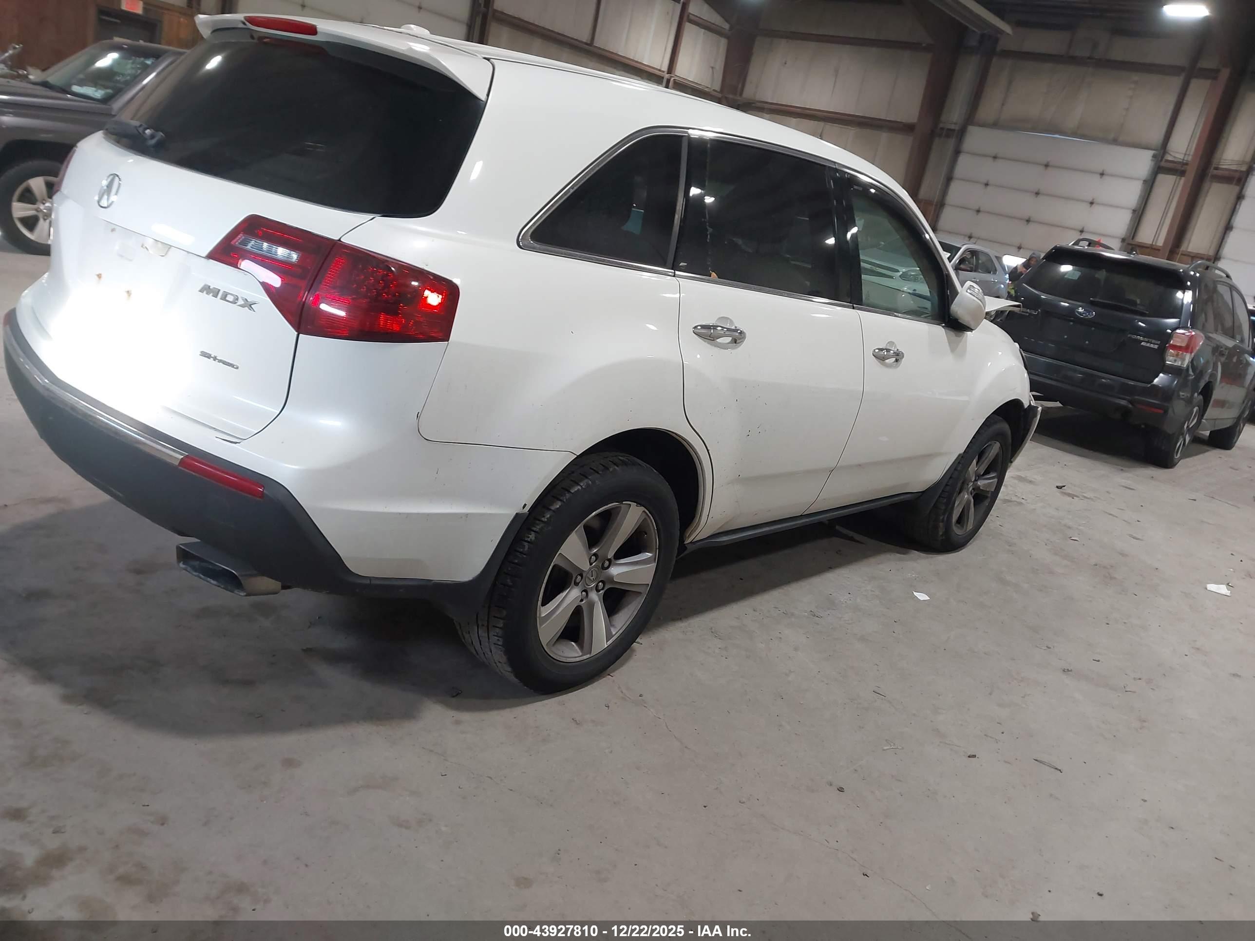 ACURA MDX image 4