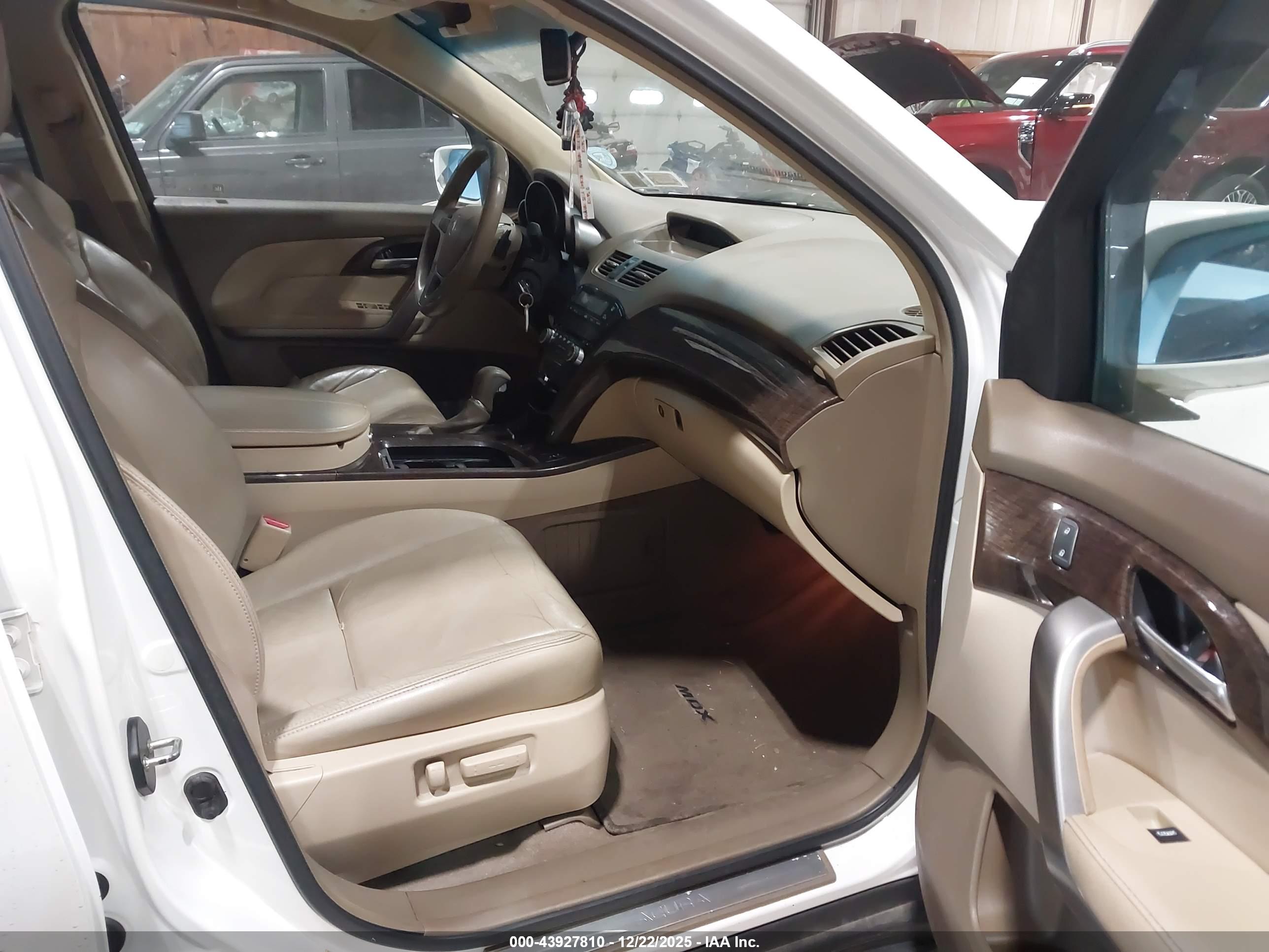 ACURA MDX image 5
