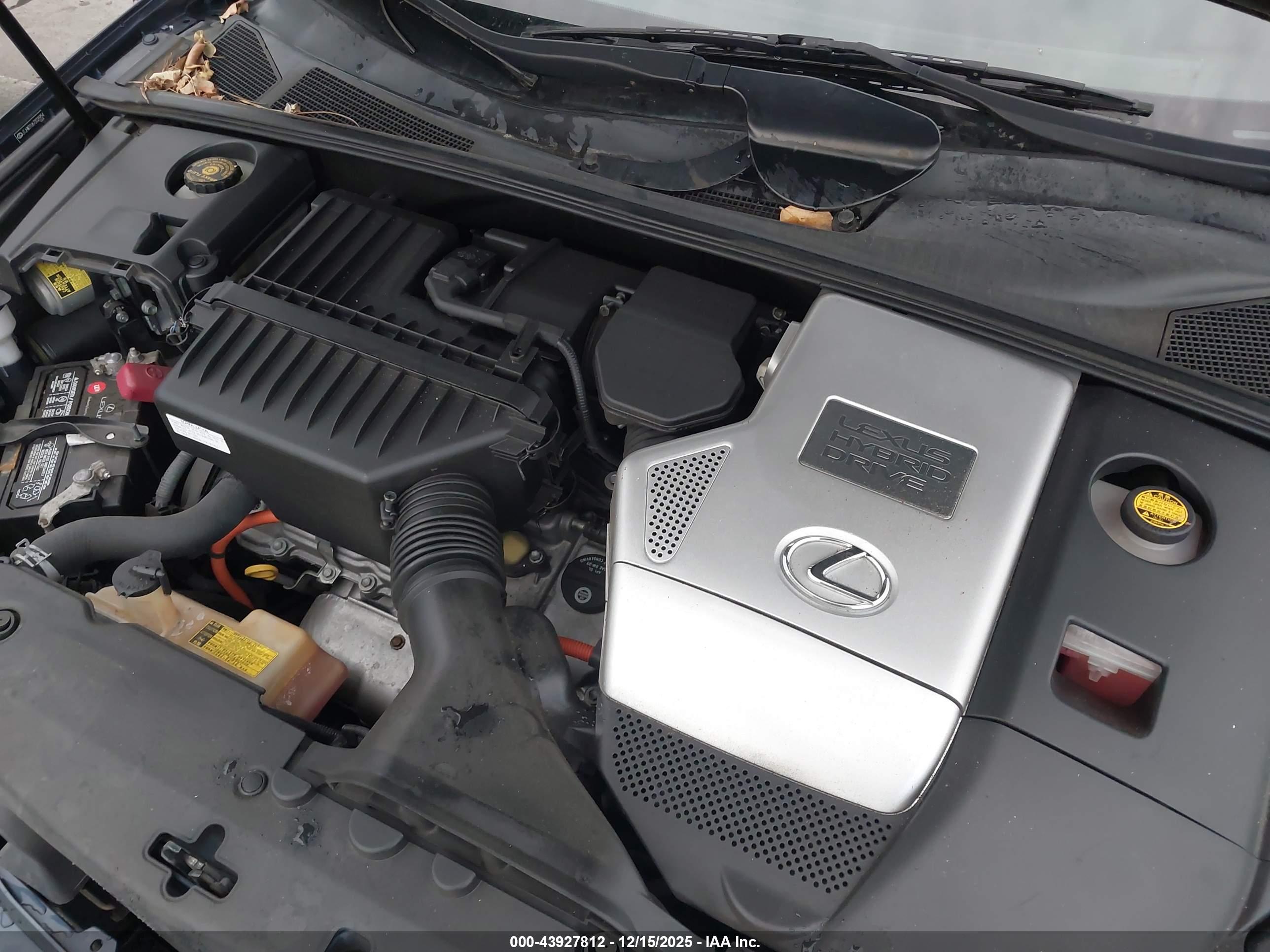 LEXUS RX image 10