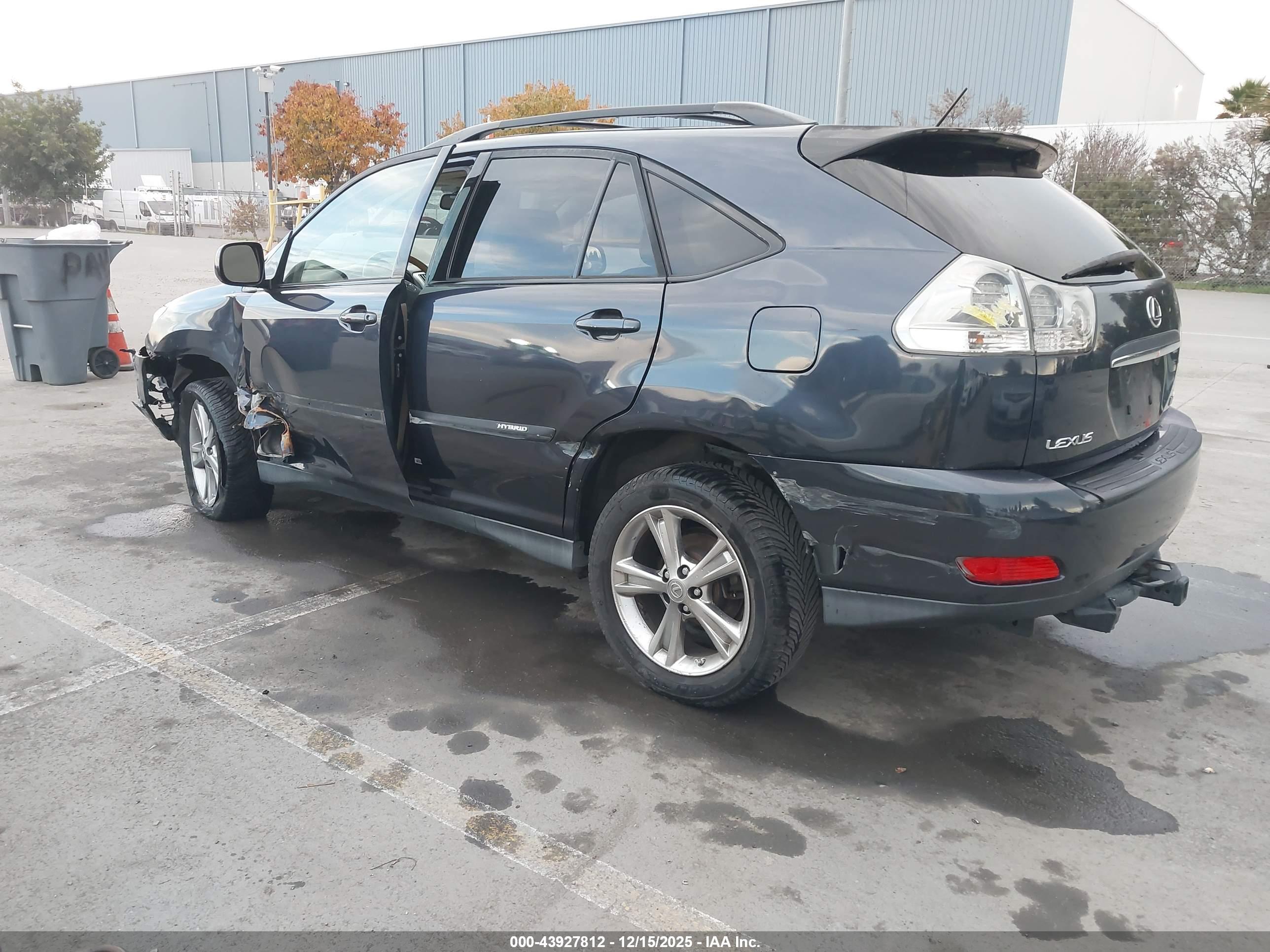 LEXUS RX image 3