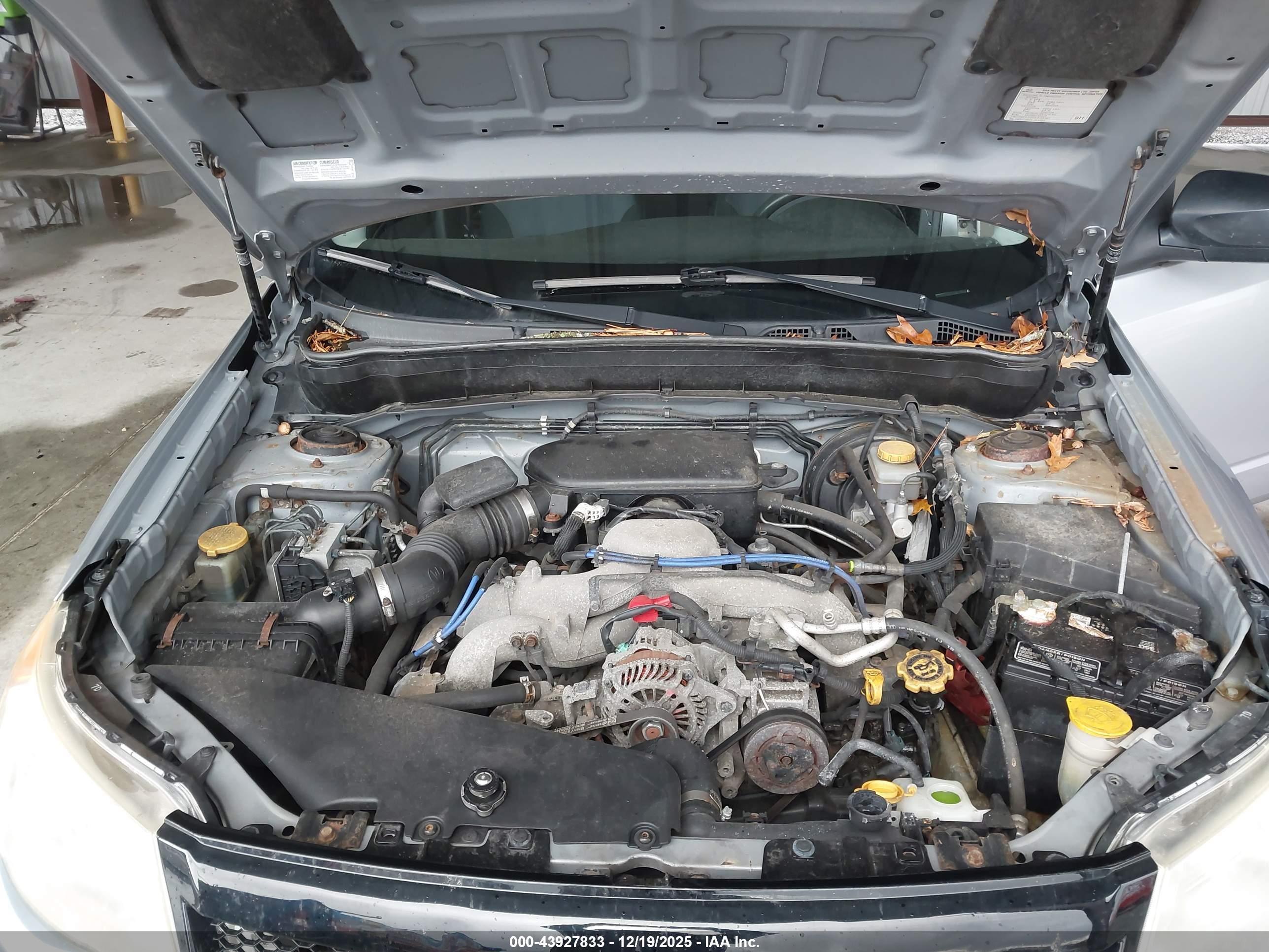 SUBARU FORESTER image 10
