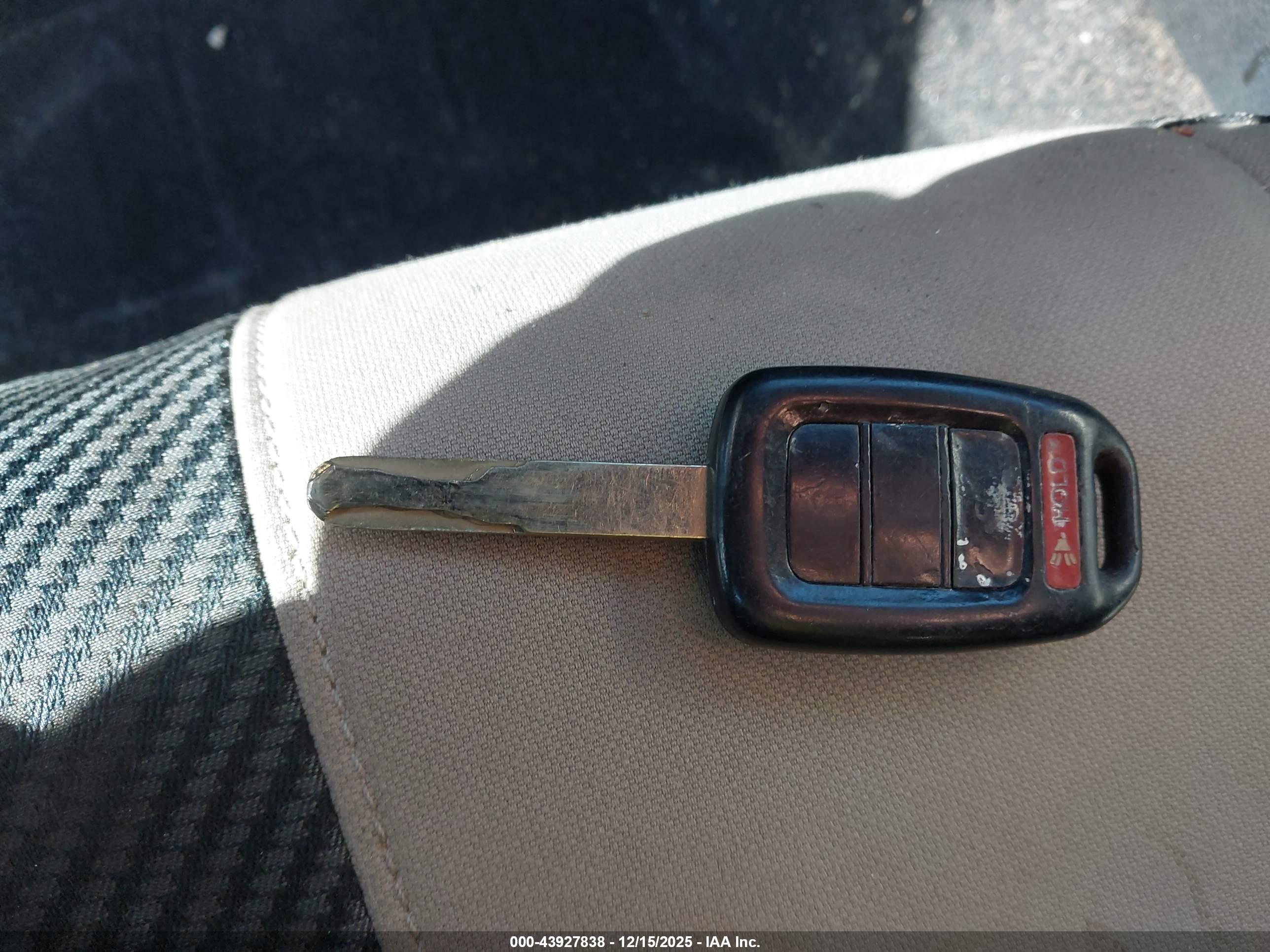 HONDA CIVIC image 11