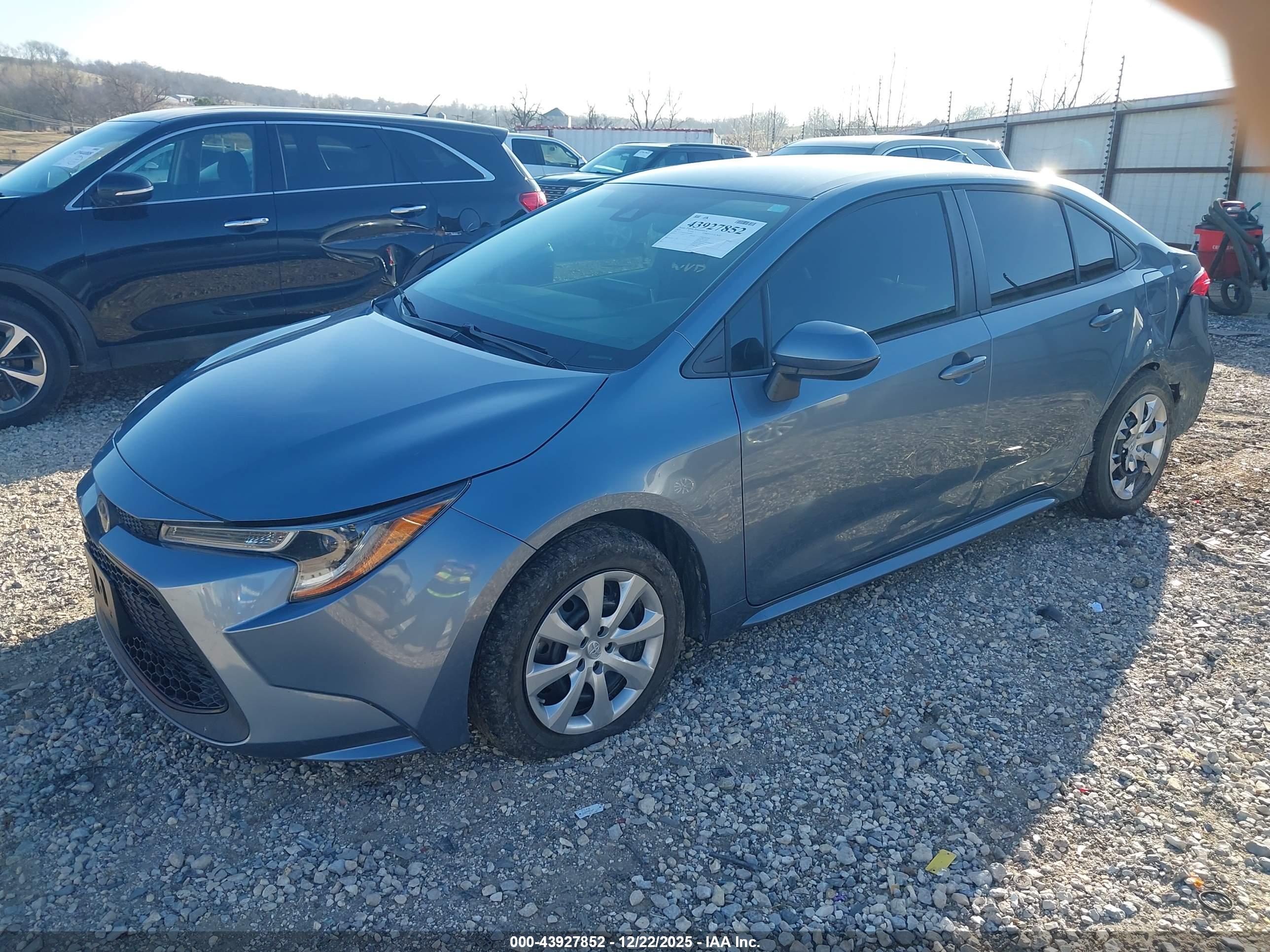 TOYOTA COROLLA image 2