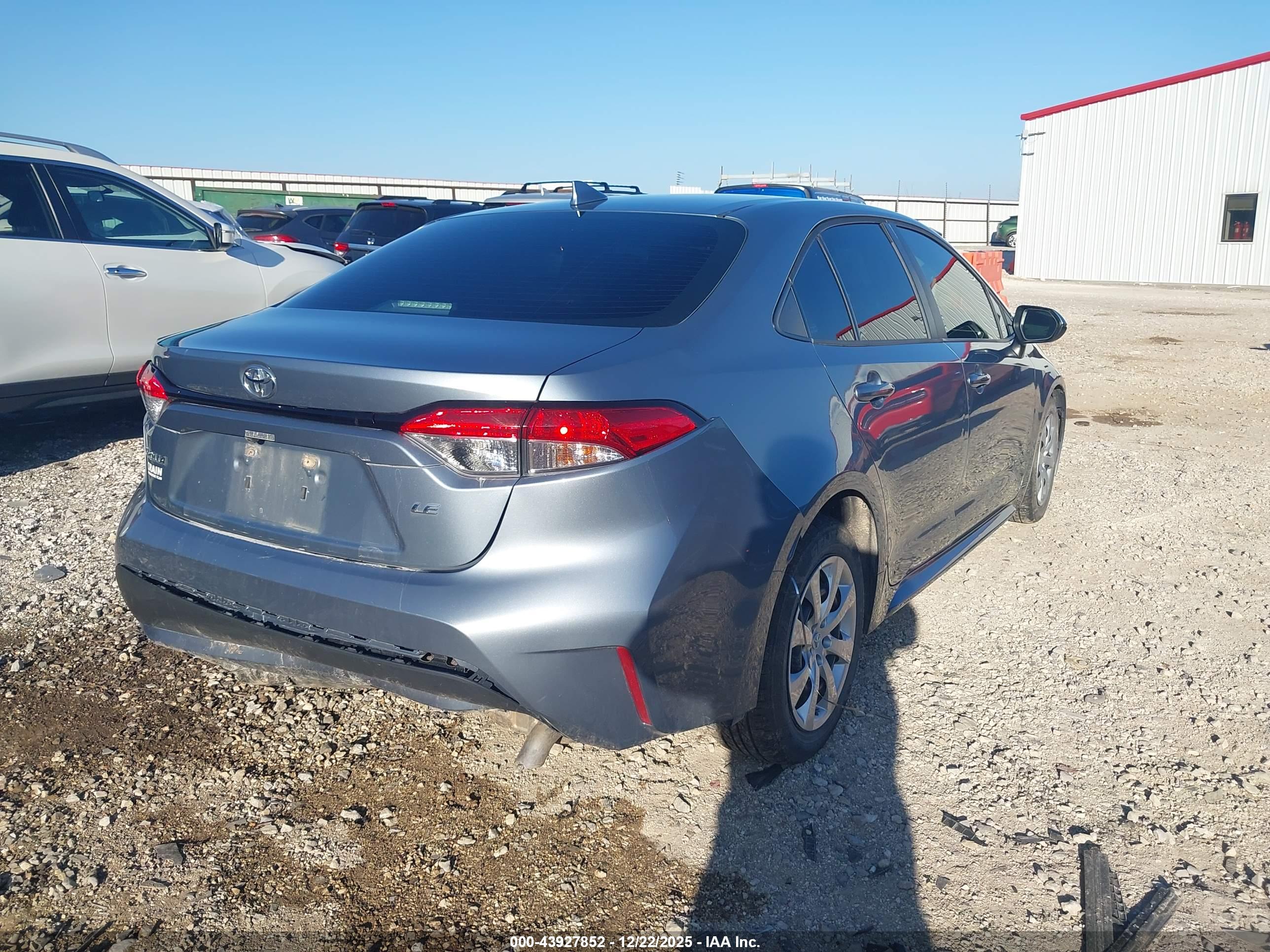 TOYOTA COROLLA image 4