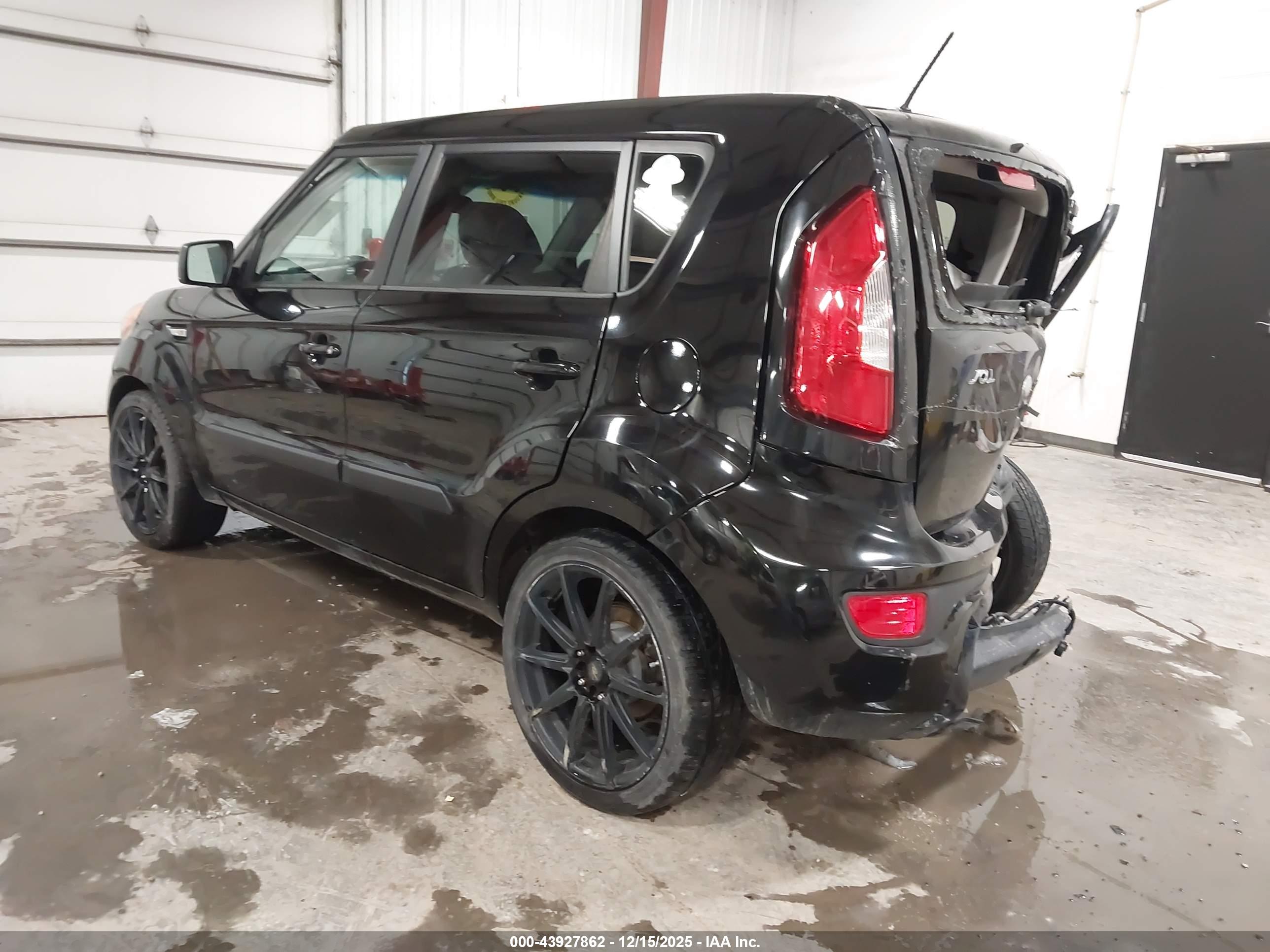 KIA SOUL image 3