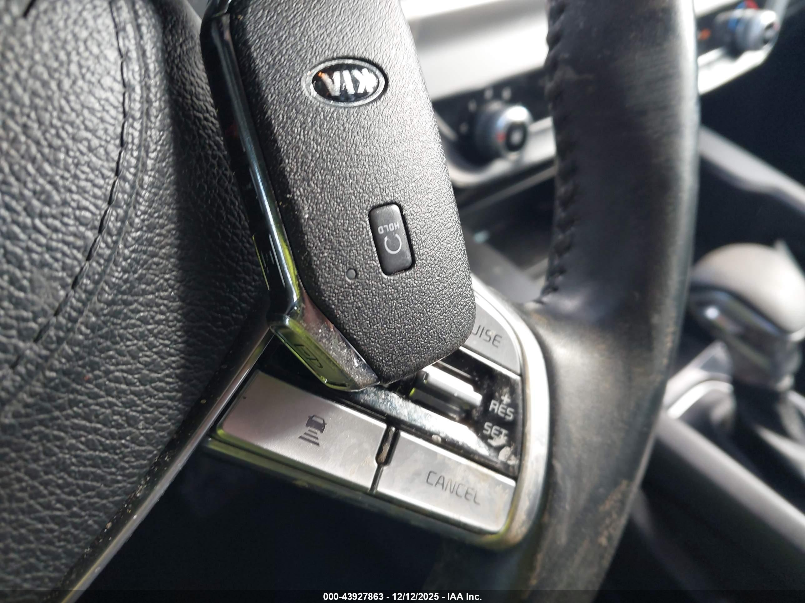 KIA TELLURIDE image 11