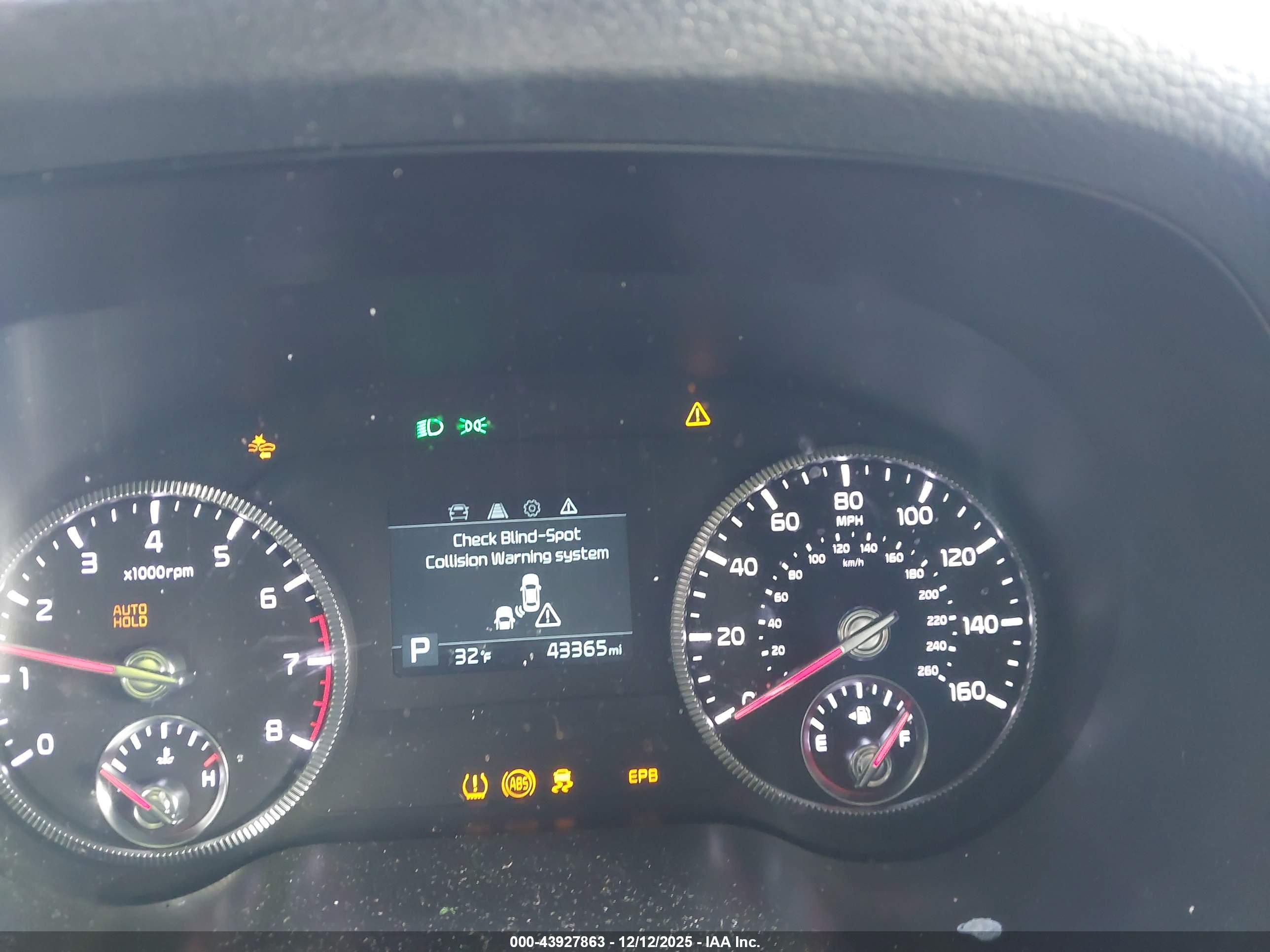 KIA TELLURIDE image 7