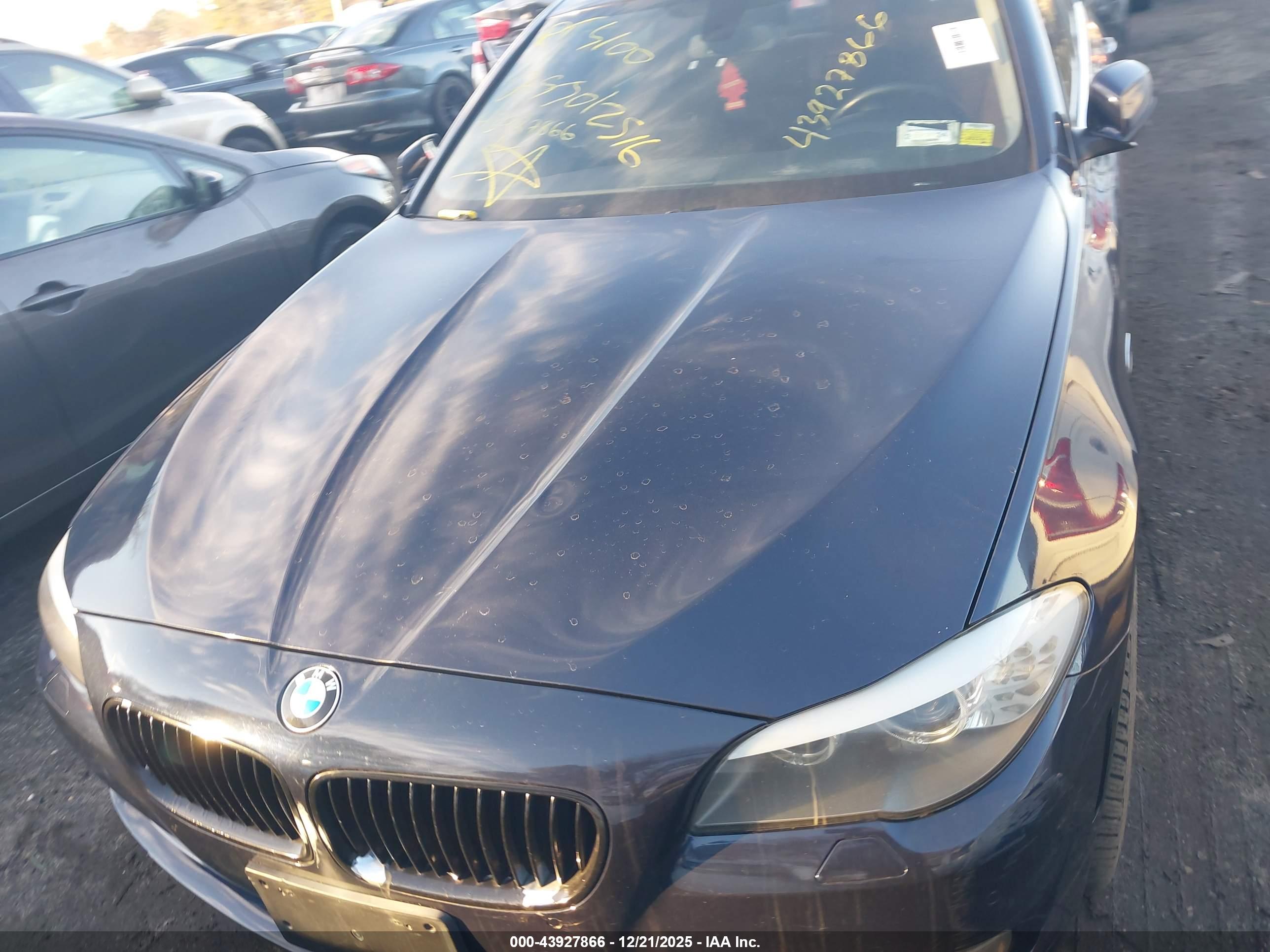 BMW 535I image 10