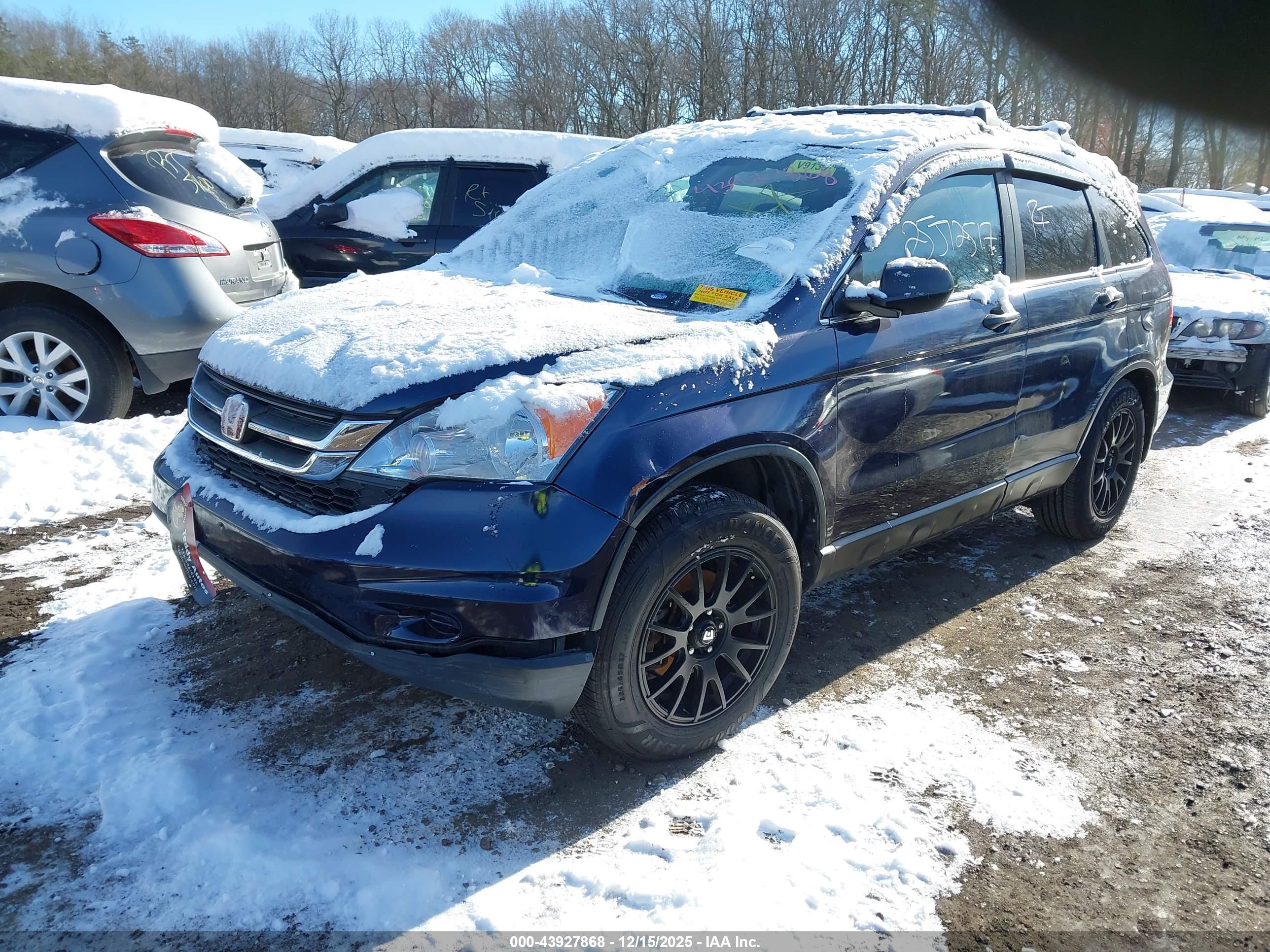 HONDA CR-V image 2