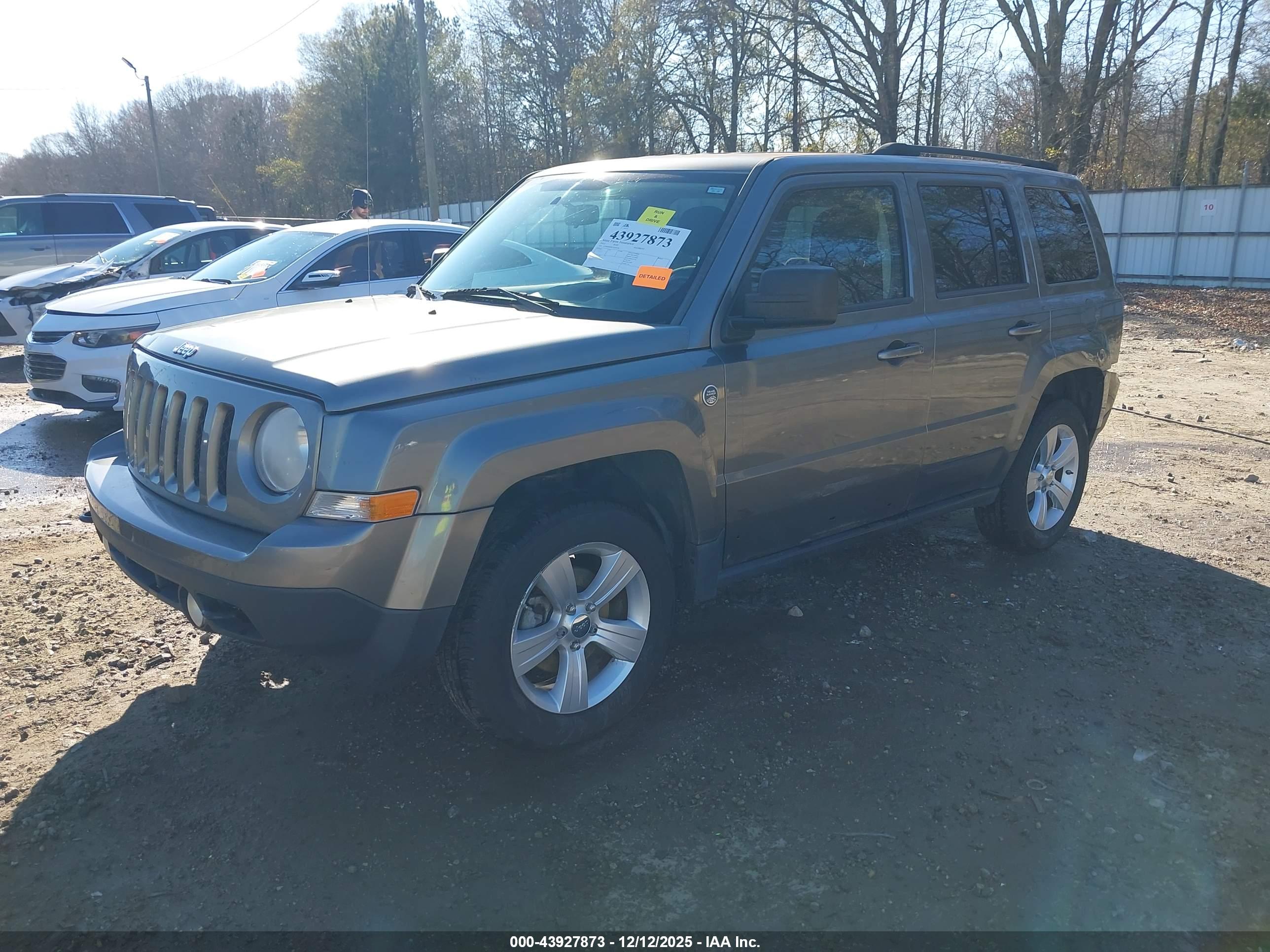 JEEP PATRIOT image 2