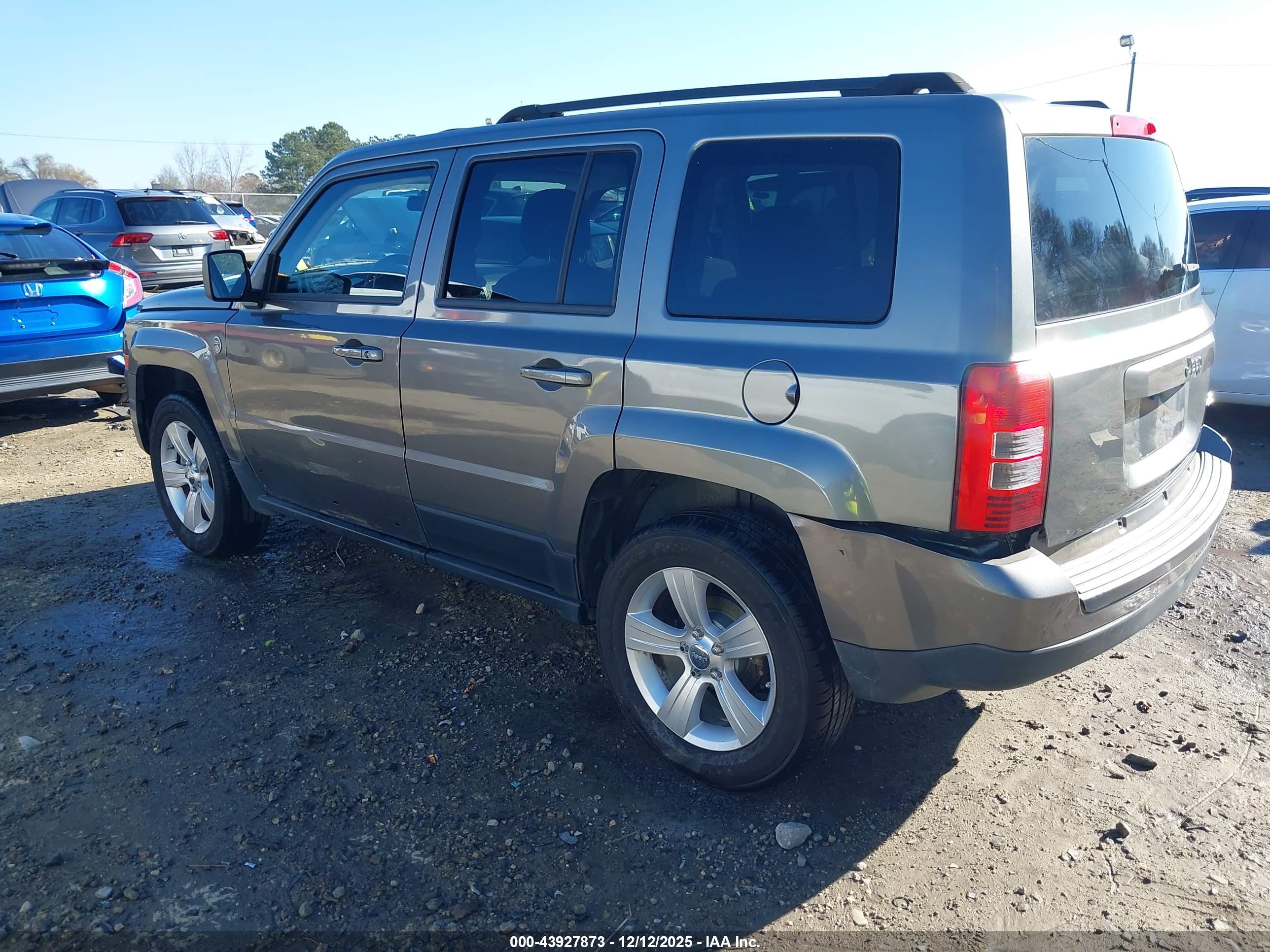 JEEP PATRIOT image 3