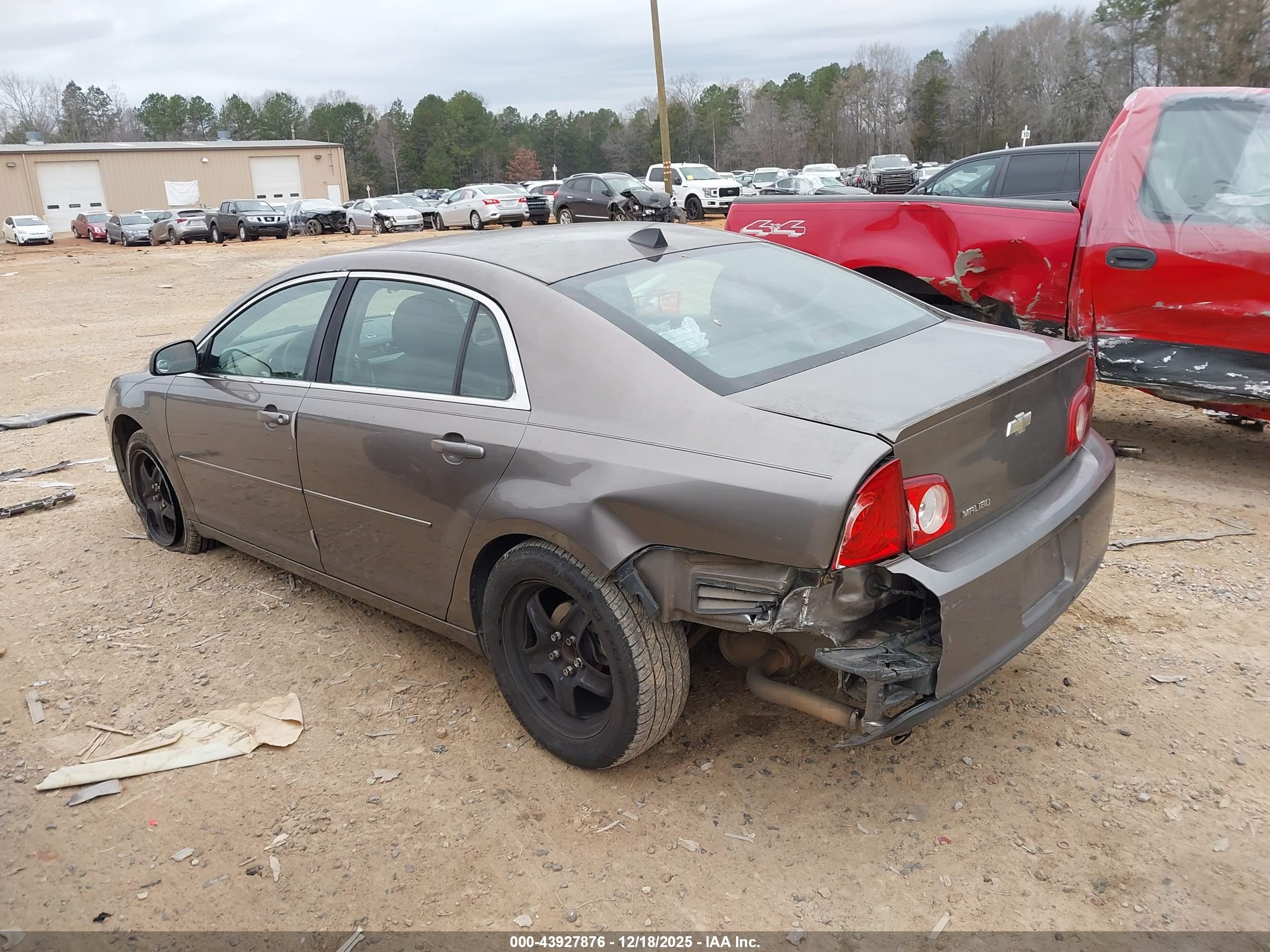 CHEVROLET MALIBU image 3