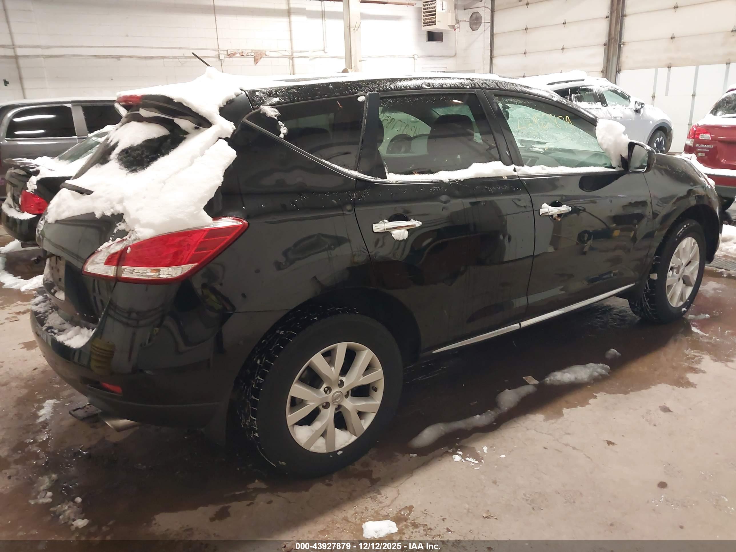 NISSAN MURANO image 4