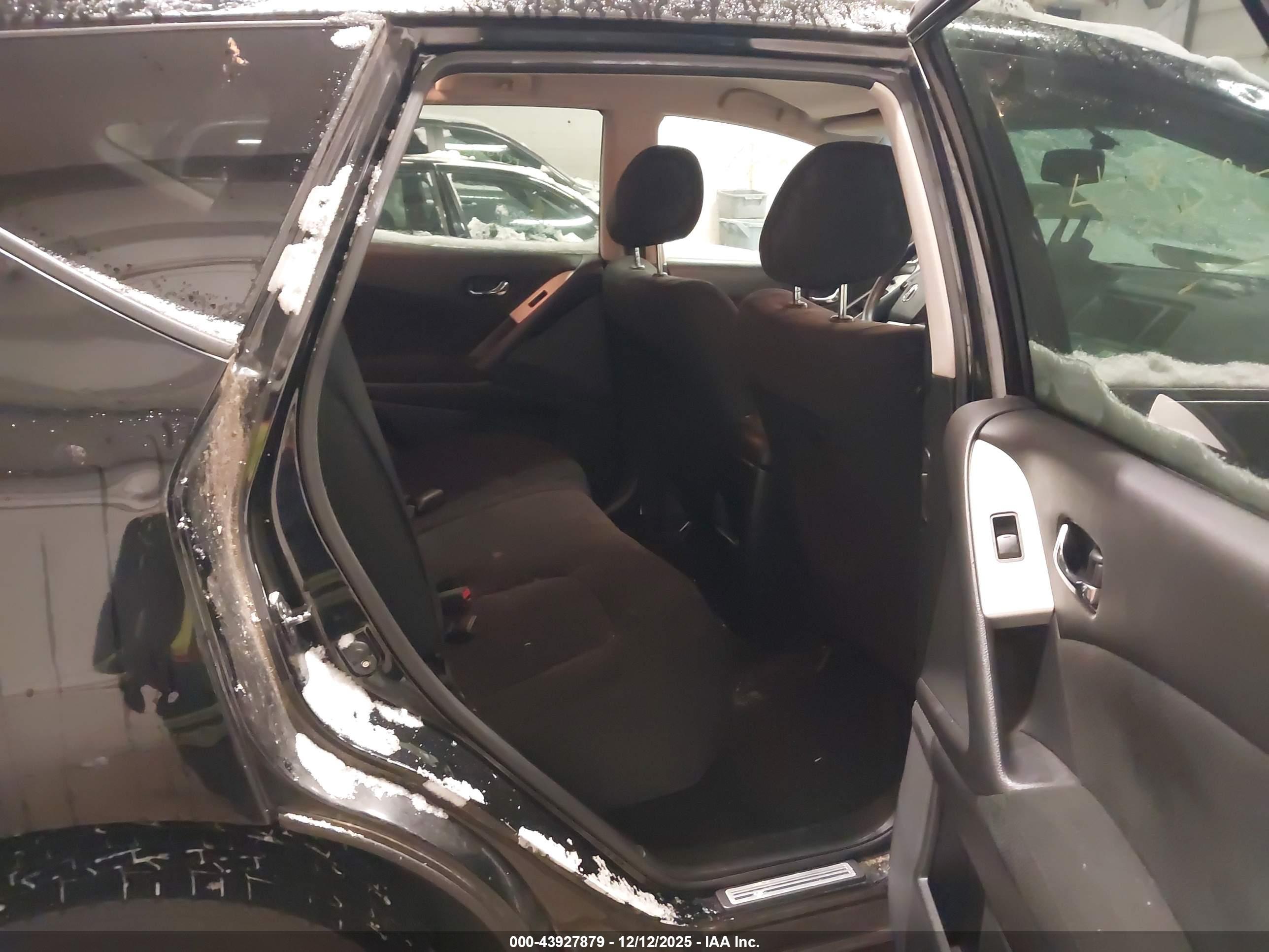 NISSAN MURANO image 8